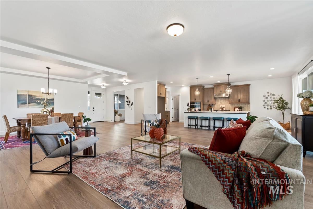 12464 W Wild Thistle Dr, Star, Idaho 83669, 3 Bedrooms, 2.5 Bathrooms, Residential For Sale, Price $674,900,MLS 98966107