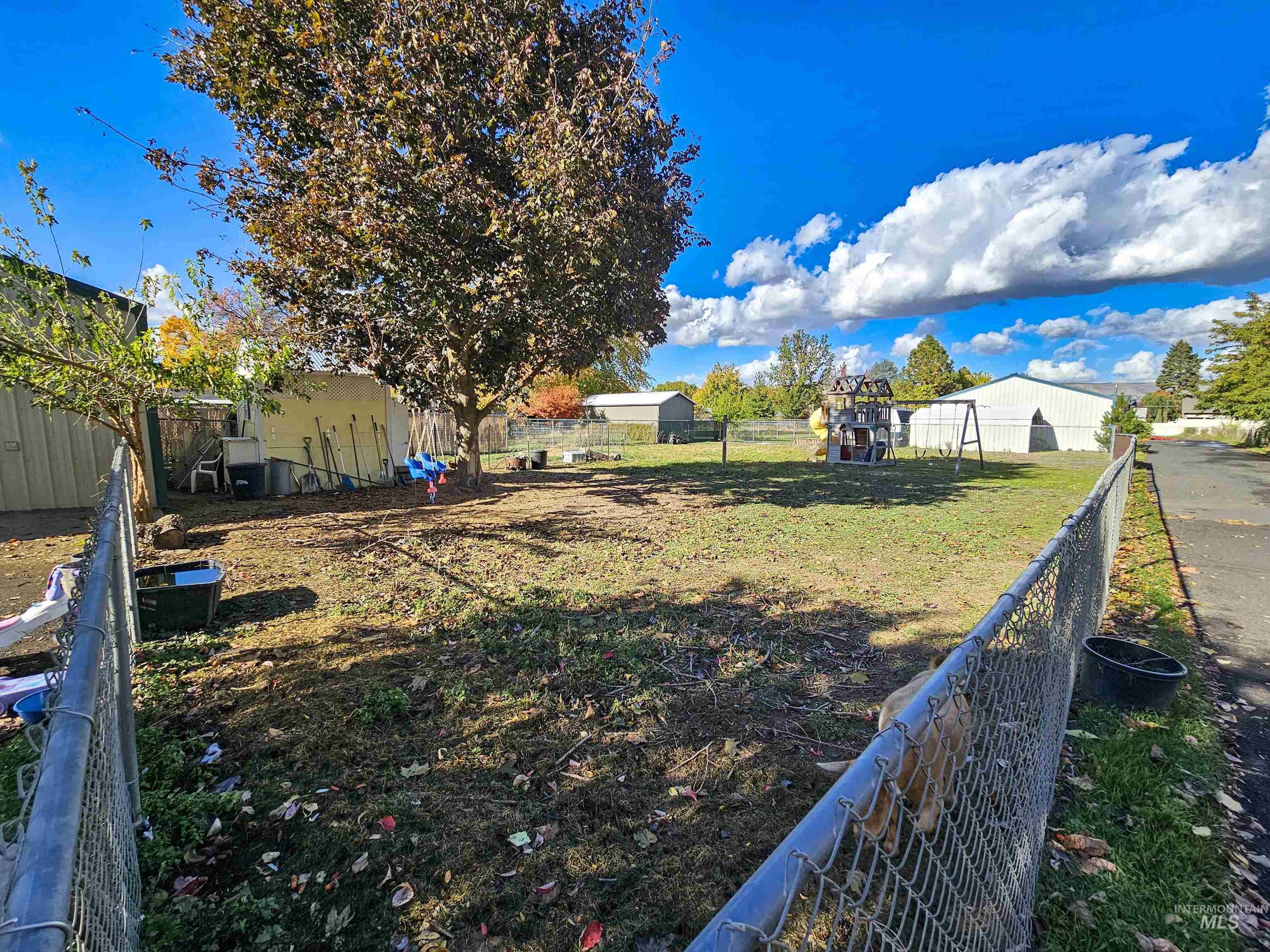 709 Park Ave., Lewiston, Idaho 83501, 3 Bedrooms, 2 Bathrooms, Residential For Sale, Price $419,000,MLS 98966108