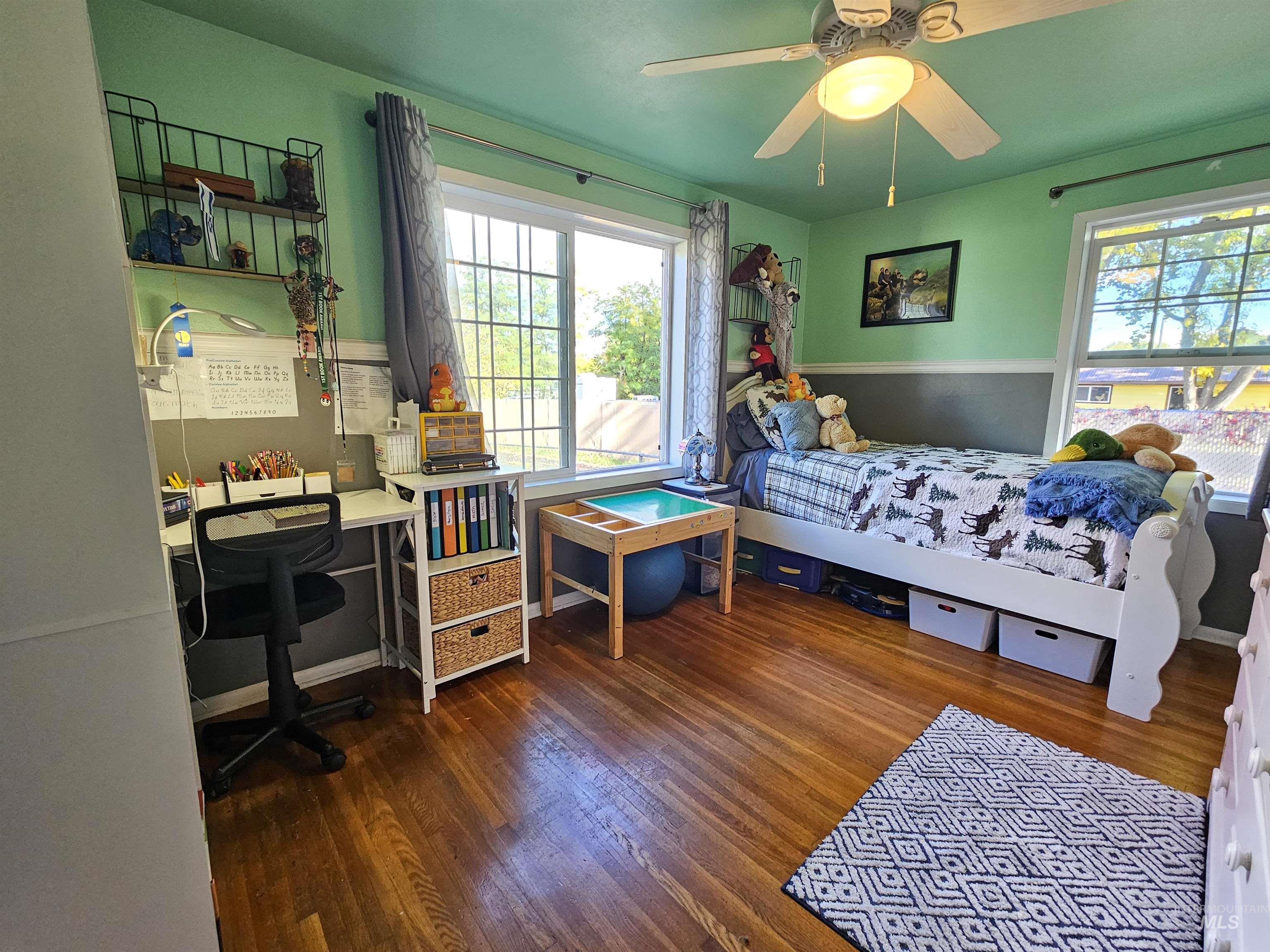 709 Park Ave., Lewiston, Idaho 83501, 3 Bedrooms, 2 Bathrooms, Residential For Sale, Price $419,000,MLS 98966108