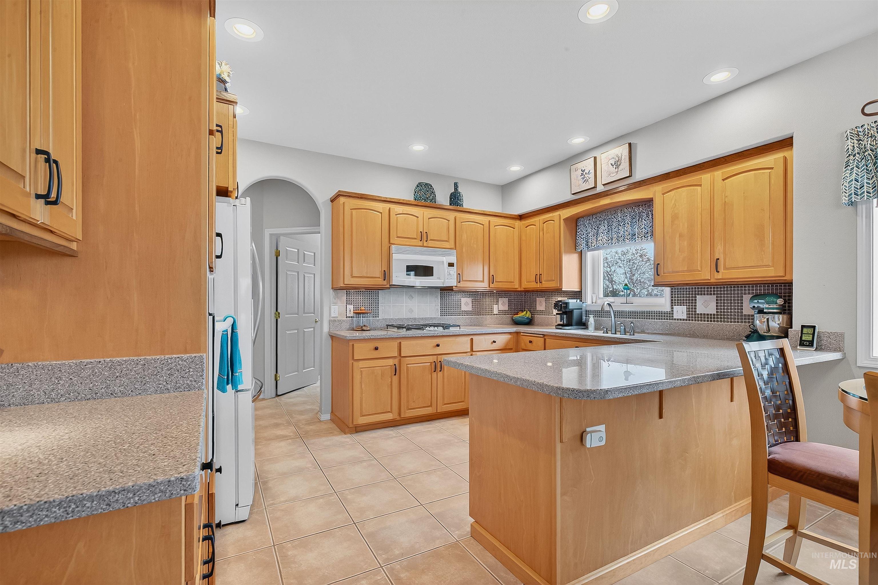 2127 Quailridge Ct, Clarkston, Washington 99403, 3 Bedrooms, 2 Bathrooms, Residential For Sale, Price $539,900,MLS 98966114