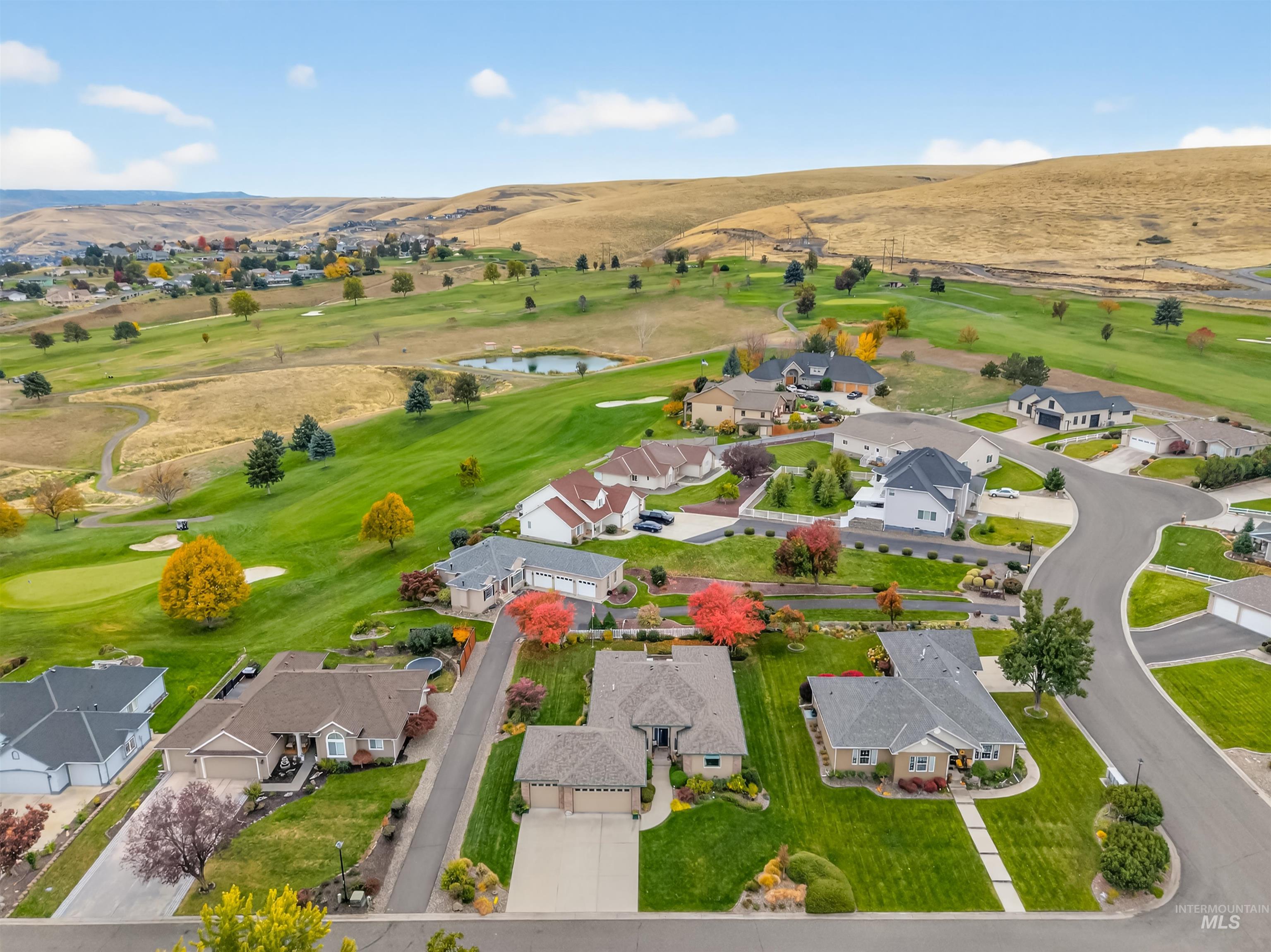 2127 Quailridge Ct, Clarkston, Washington 99403, 3 Bedrooms, 2 Bathrooms, Residential For Sale, Price $539,900,MLS 98966114