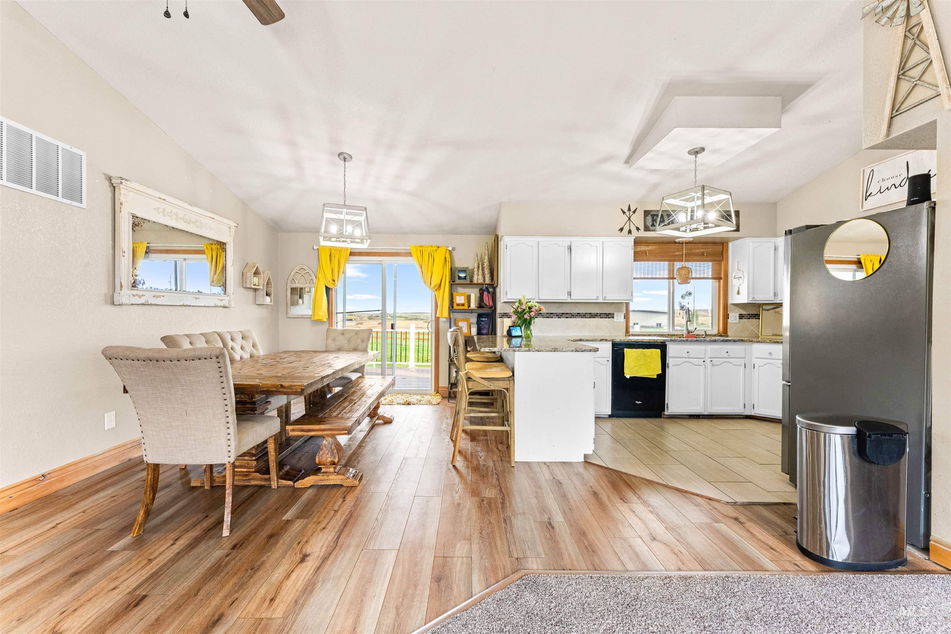 9696 Gloria Rd., Middleton, Idaho 83644, 3 Bedrooms, 3 Bathrooms, Residential For Sale, Price $735,000,MLS 98966136