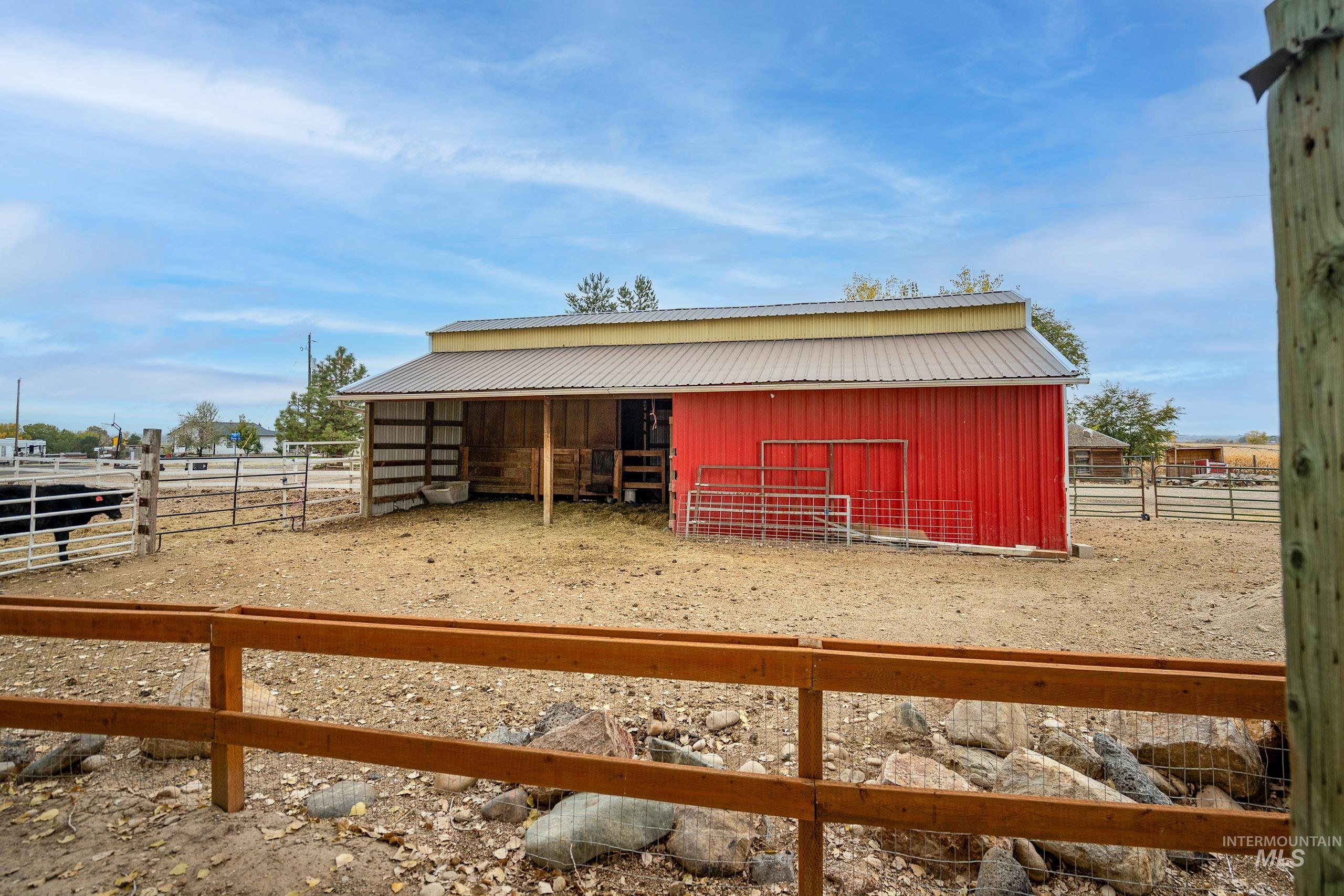 9696 Gloria Rd., Middleton, Idaho 83644, 3 Bedrooms, 3 Bathrooms, Residential For Sale, Price $735,000,MLS 98966136