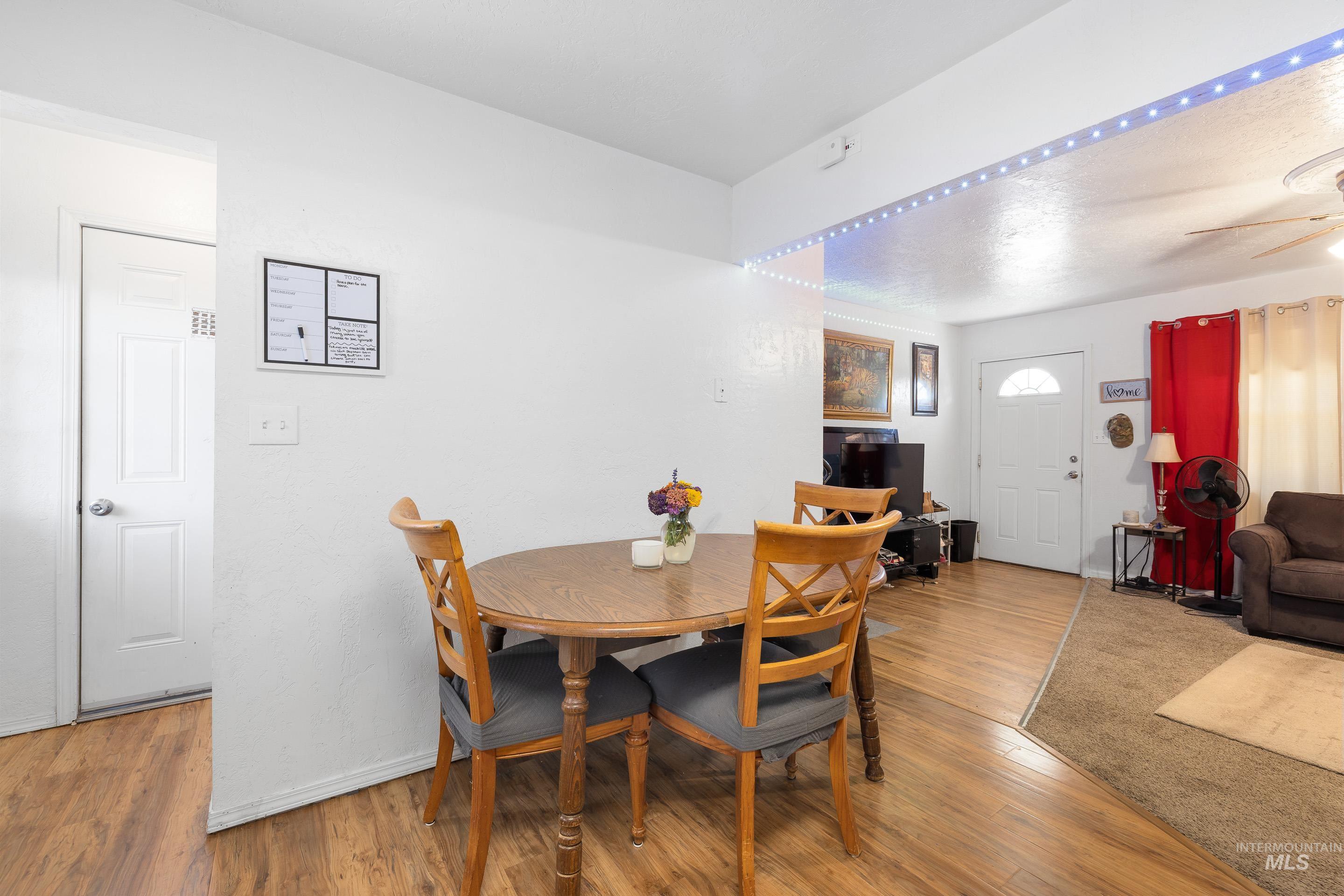 313 Baker Dr., Mountain Home, Idaho 83647, 4 Bedrooms, 1.5 Bathrooms, Residential For Sale, Price $290,000,MLS 98966141