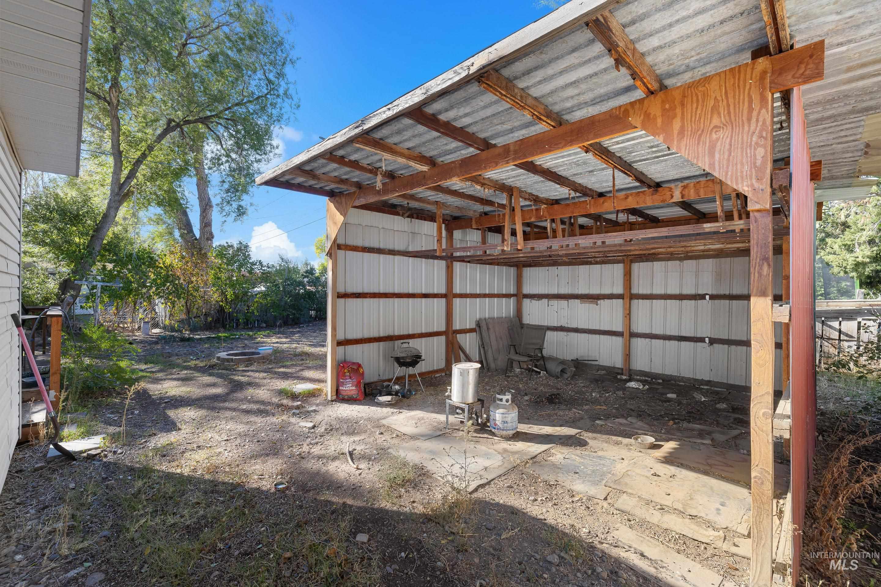 313 Baker Dr., Mountain Home, Idaho 83647, 4 Bedrooms, 1.5 Bathrooms, Residential For Sale, Price $290,000,MLS 98966141