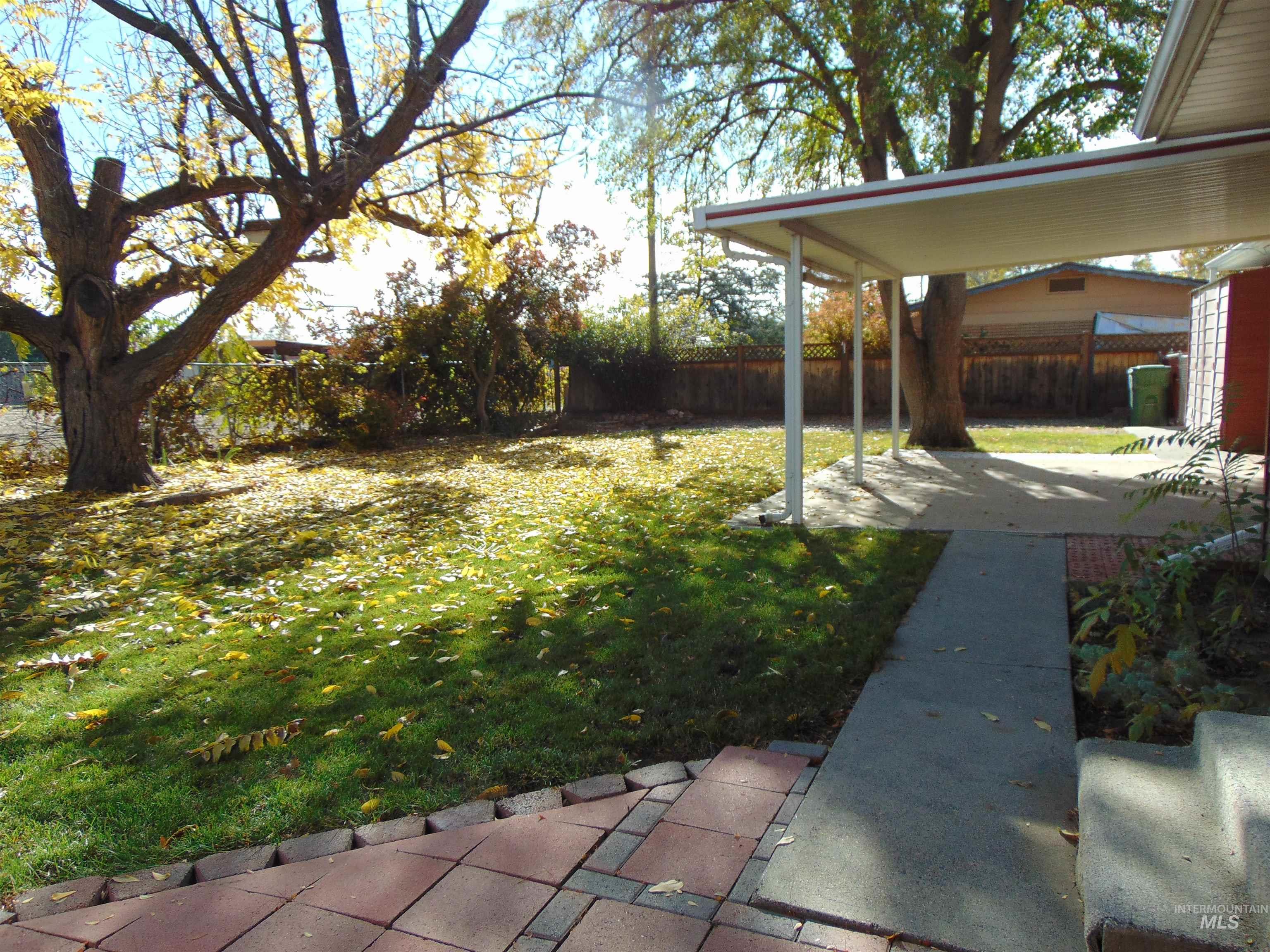 332 Sears Drive, Ontario, Oregon 97914, 3 Bedrooms, 2 Bathrooms, Residential For Sale, Price $319,000, 98966163