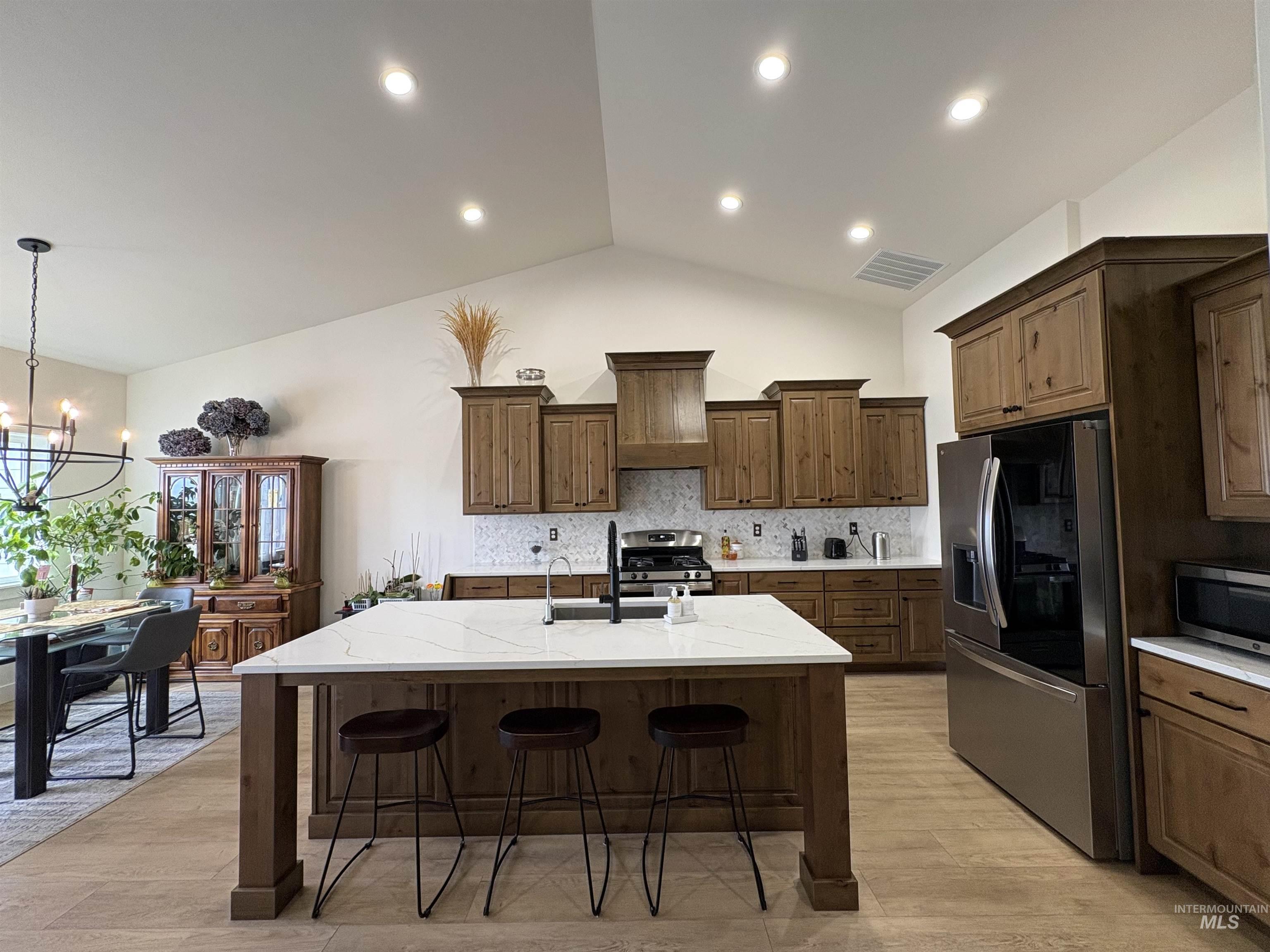 973 Kenbrook Loop, Twin Falls, Idaho 83301, 4 Bedrooms, 2 Bathrooms, Residential For Sale, Price $495,000, 98966174