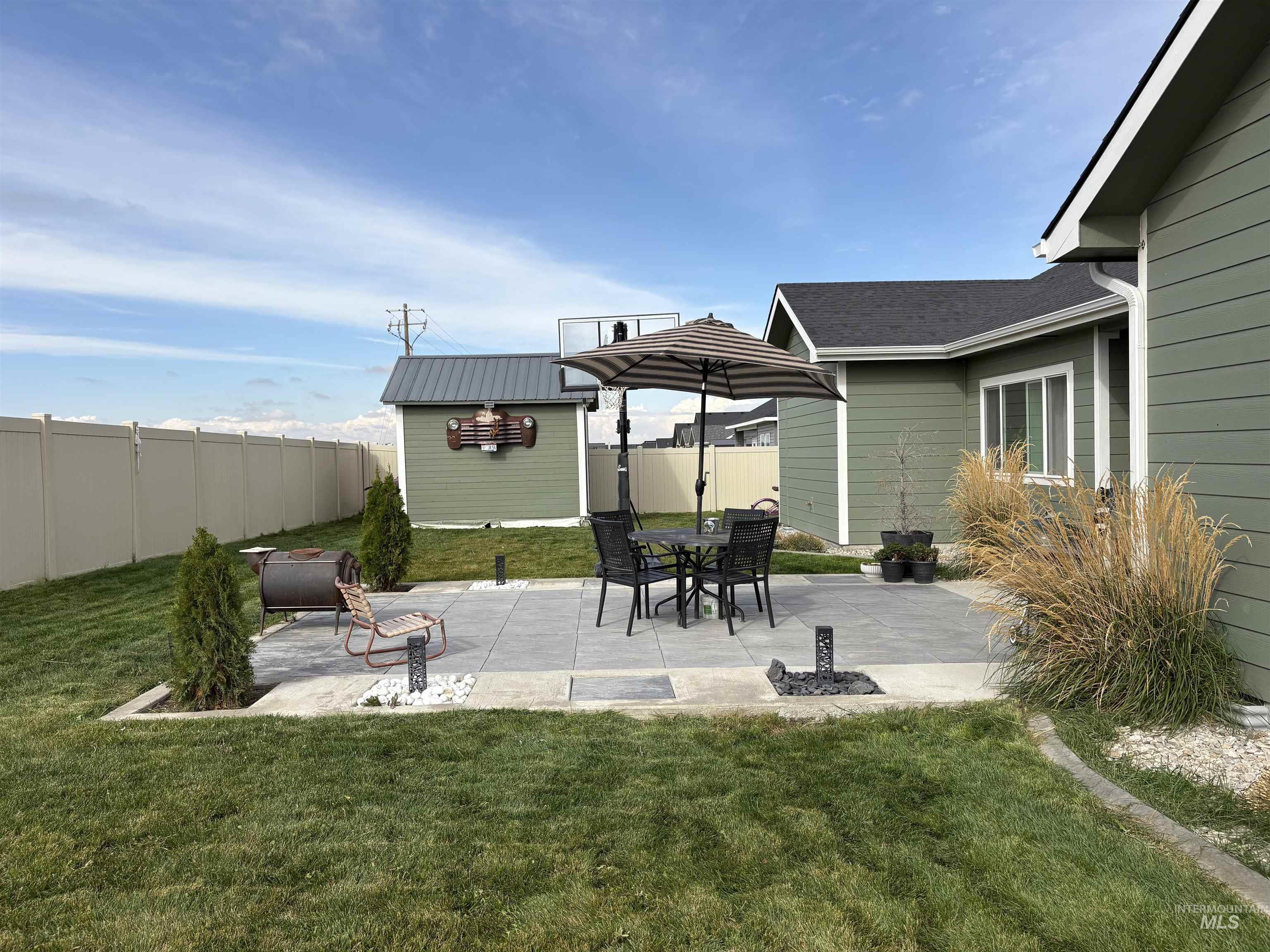 973 Kenbrook Loop, Twin Falls, Idaho 83301, 4 Bedrooms, 2 Bathrooms, Residential For Sale, Price $525,000,MLS 98966174