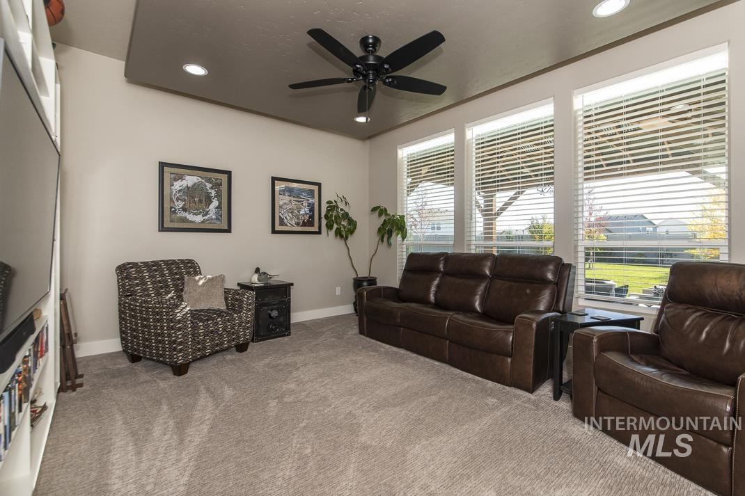 8781 E Daffodil St, Nampa, Idaho 83687, 3 Bedrooms, 3 Bathrooms, Residential For Sale, Price $782,500,MLS 98966180