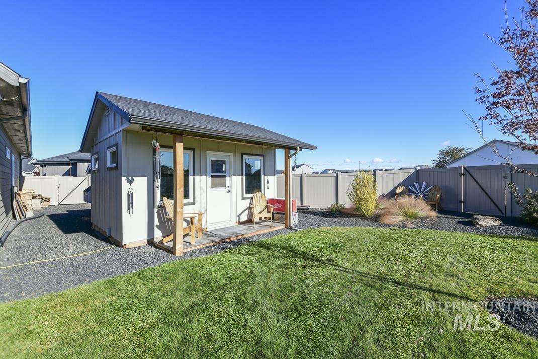 8781 E Daffodil St, Nampa, Idaho 83687, 3 Bedrooms, 3 Bathrooms, Residential For Sale, Price $782,500,MLS 98966180