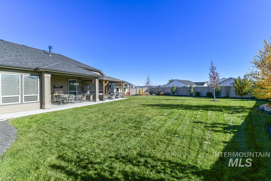 8781 E Daffodil St, Nampa, Idaho 83687, 3 Bedrooms, 3 Bathrooms, Residential For Sale, Price $782,500,MLS 98966180