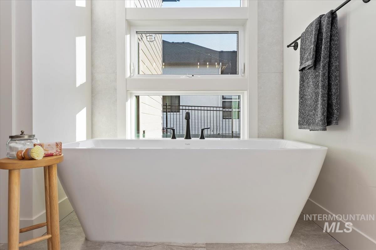 9793 S Peregrine Falcon Ave., Nampa, Idaho 83686, 4 Bedrooms, 3 Bathrooms, Residential For Sale, Price $1,150,000,MLS 98966183