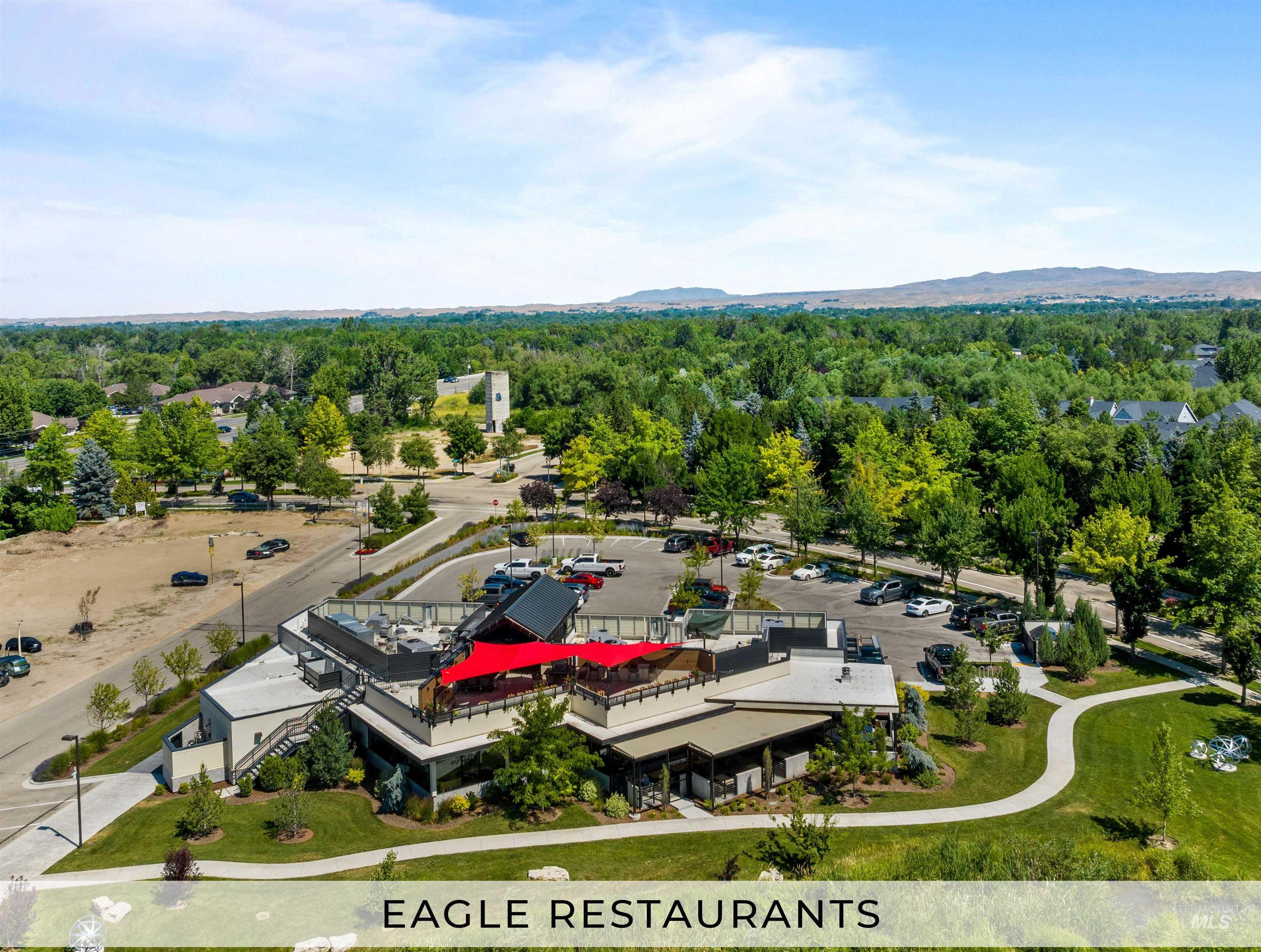 373 E Lombard Ln, Eagle, Idaho 83616, 3 Bedrooms, 2.5 Bathrooms, Residential For Sale, Price $570,000,MLS 98966188