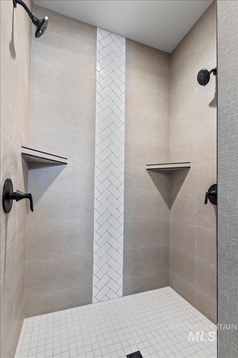 1228 Creekside Way, Twin Falls, Idaho 83301, 3 Bedrooms, 2 Bathrooms, Residential For Sale, Price $432,900,MLS 98966189