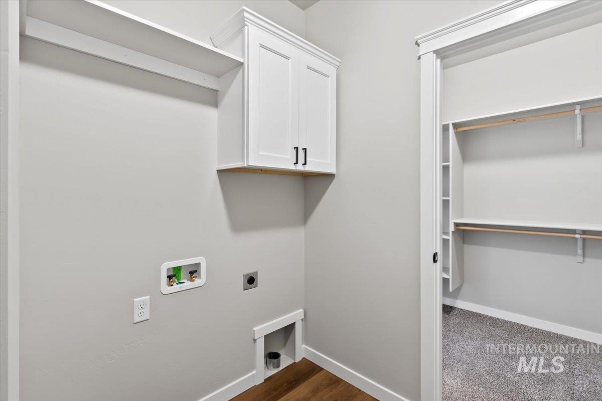 1228 Creekside Way, Twin Falls, Idaho 83301, 3 Bedrooms, 2 Bathrooms, Residential For Sale, Price $432,900,MLS 98966189