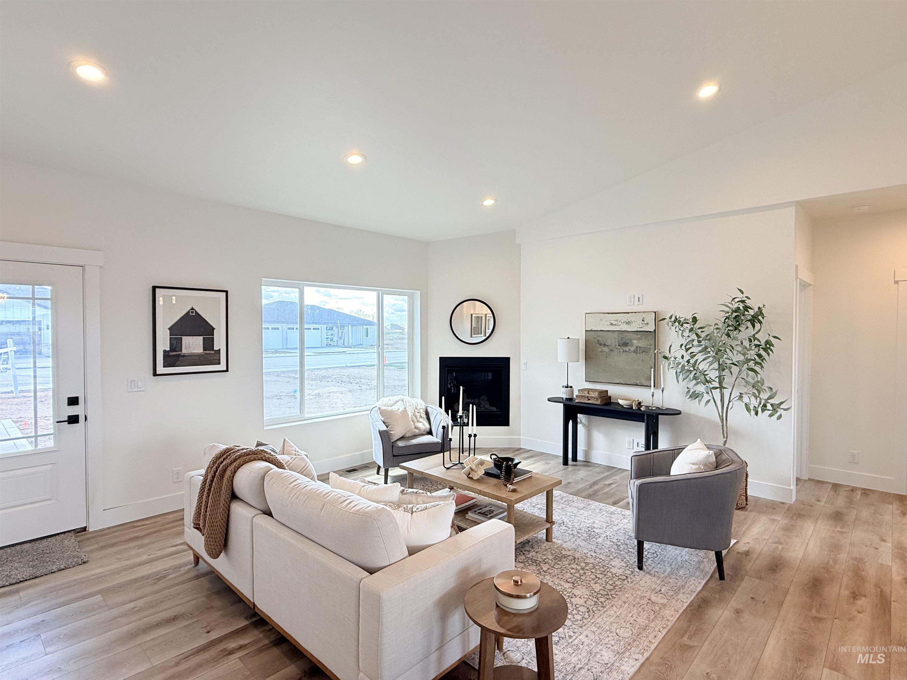 1412 Cardon Ct, Rupert, Idaho 83350, 4 Bedrooms, 2 Bathrooms, Residential For Sale, Price $388,000, 98966196