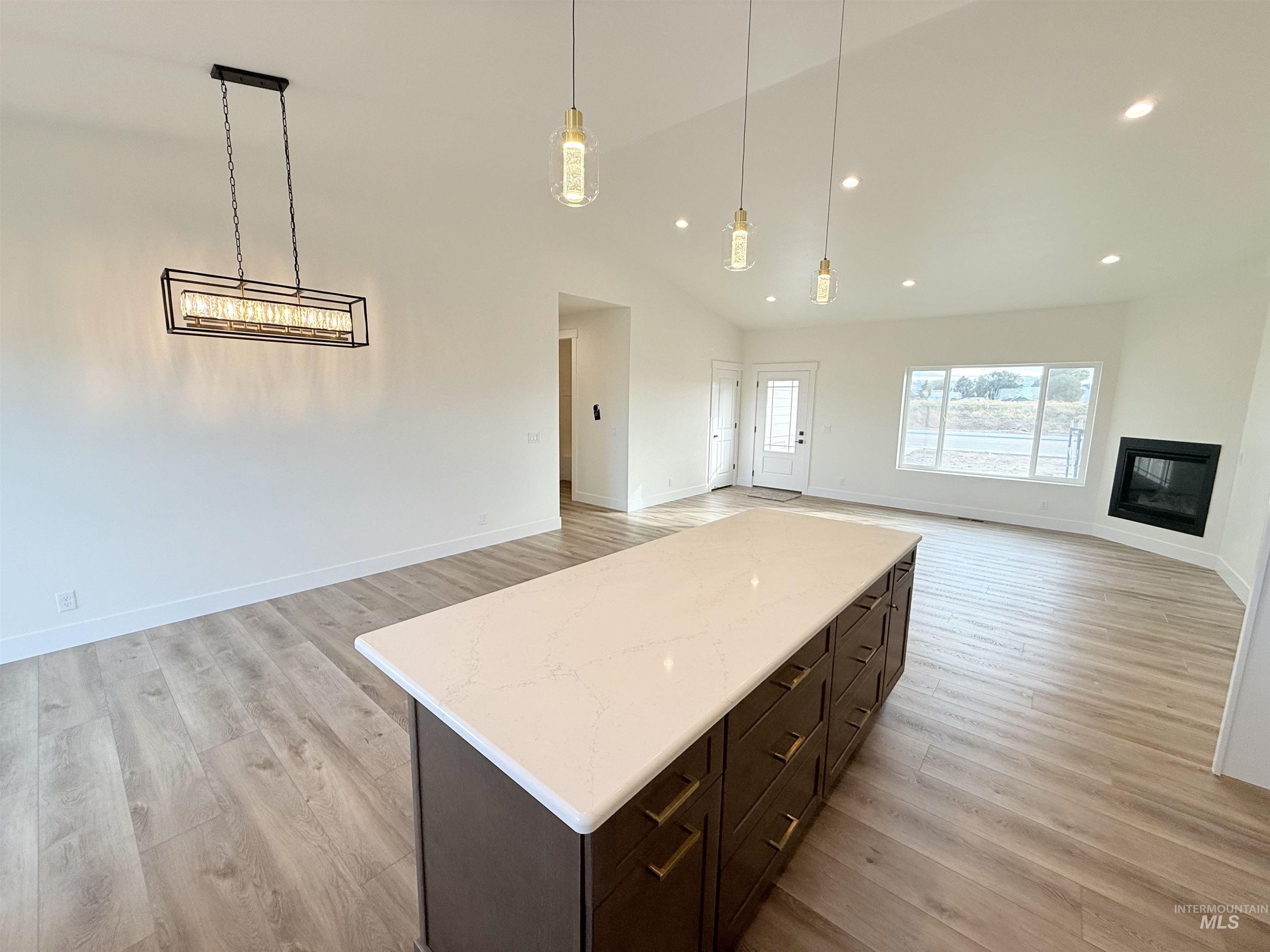 1412 Cardon Ct, Rupert, Idaho 83350, 4 Bedrooms, 2 Bathrooms, Residential For Sale, Price $389,000,MLS 98966196