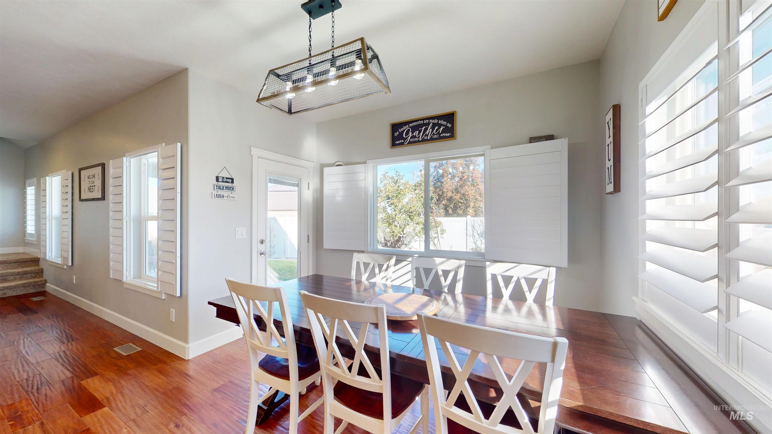 930 Park Ave, Kimberly, Idaho 83341, 5 Bedrooms, 3 Bathrooms, Residential For Sale, Price $520,000,MLS 98966206