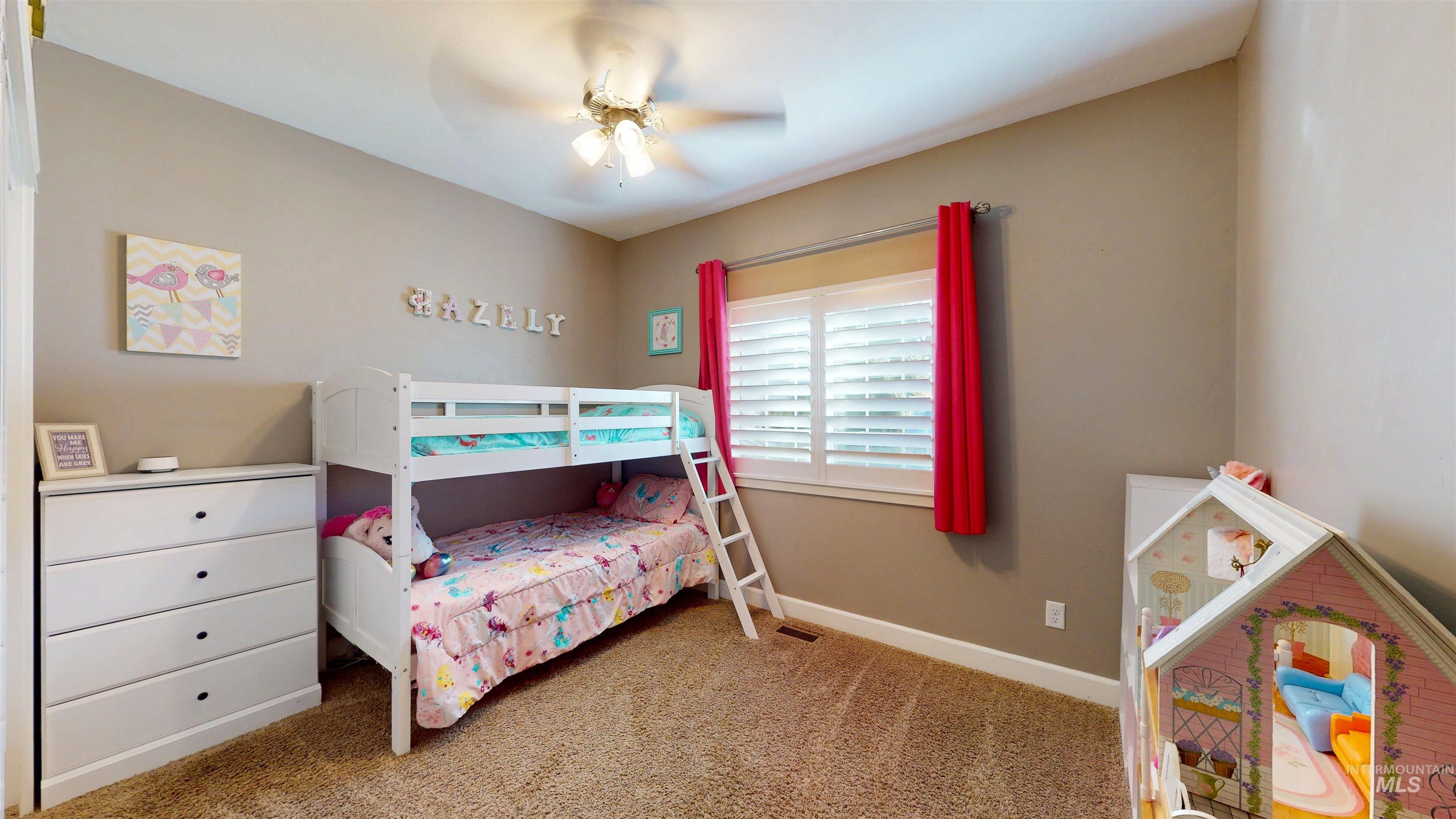 930 Park Ave, Kimberly, Idaho 83341, 5 Bedrooms, 3 Bathrooms, Residential For Sale, Price $520,000,MLS 98966206