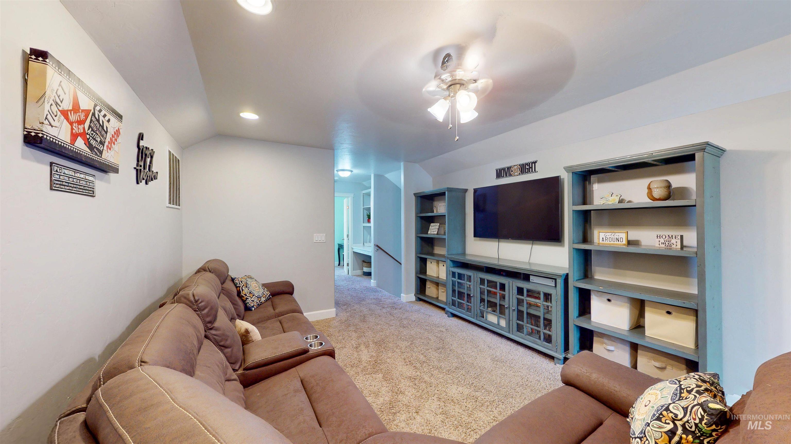 930 Park Ave, Kimberly, Idaho 83341, 5 Bedrooms, 3 Bathrooms, Residential For Sale, Price $520,000,MLS 98966206