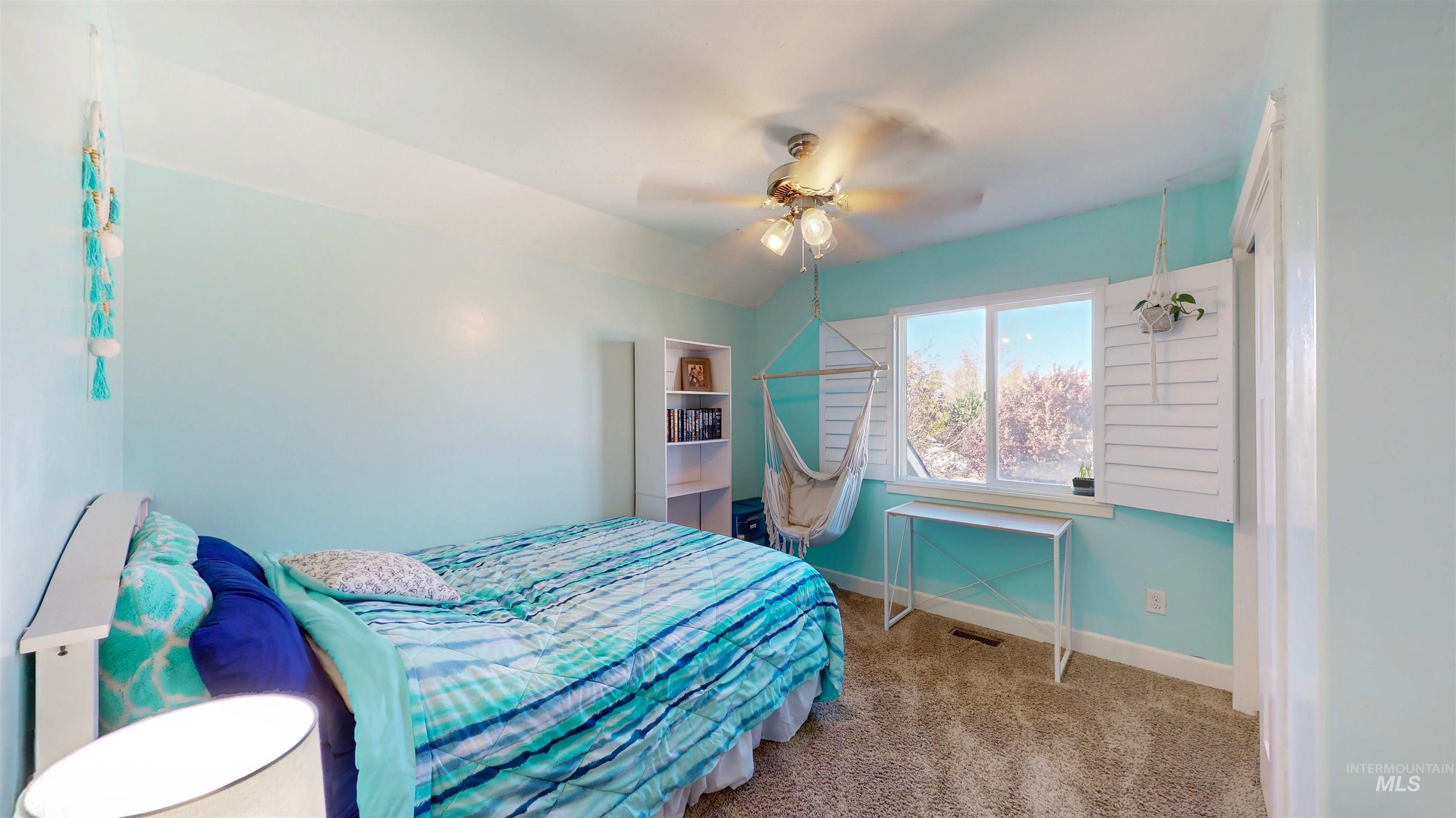 930 Park Ave, Kimberly, Idaho 83341, 5 Bedrooms, 3 Bathrooms, Residential For Sale, Price $520,000,MLS 98966206