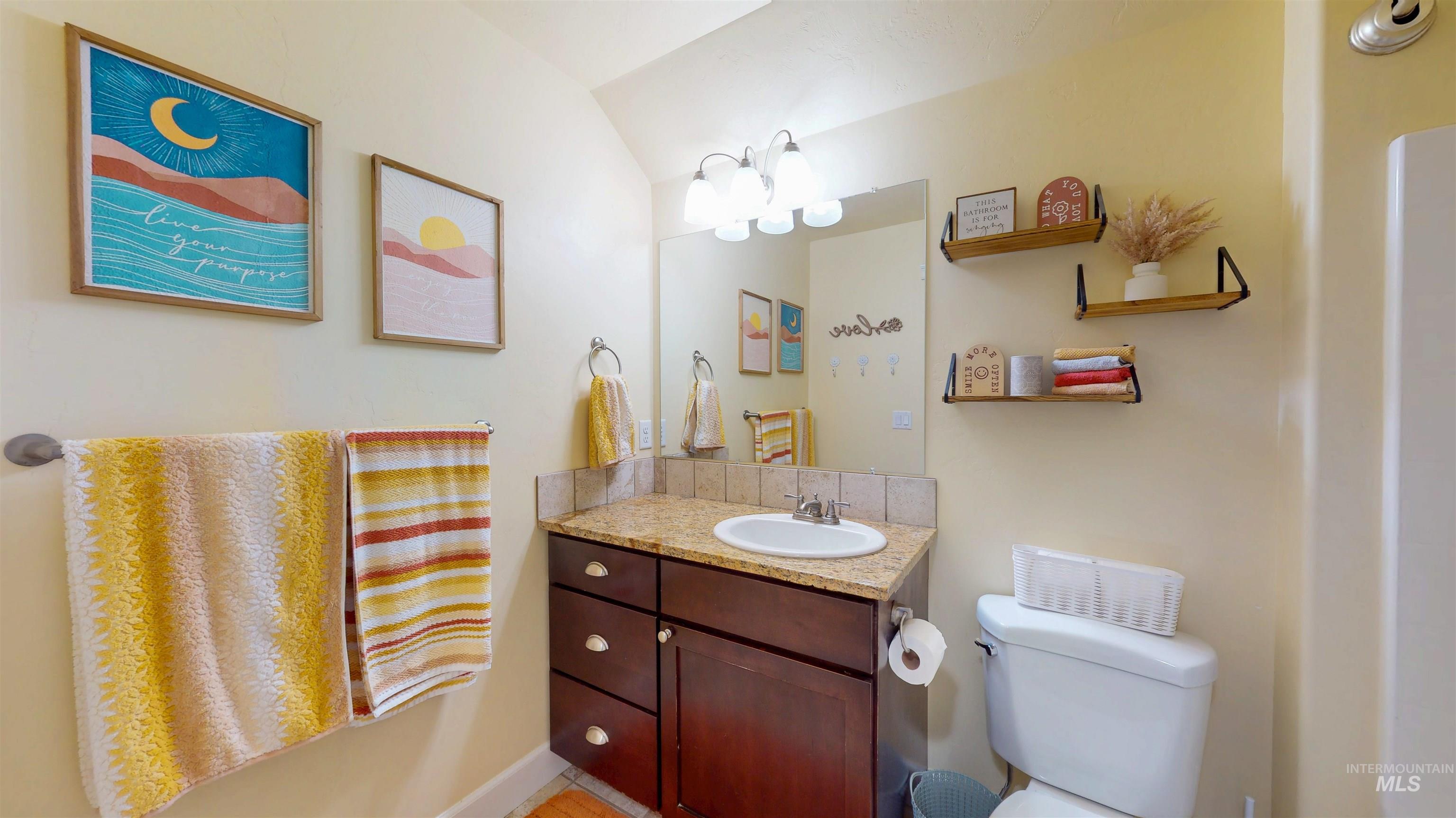 930 Park Ave, Kimberly, Idaho 83341, 5 Bedrooms, 3 Bathrooms, Residential For Sale, Price $520,000,MLS 98966206