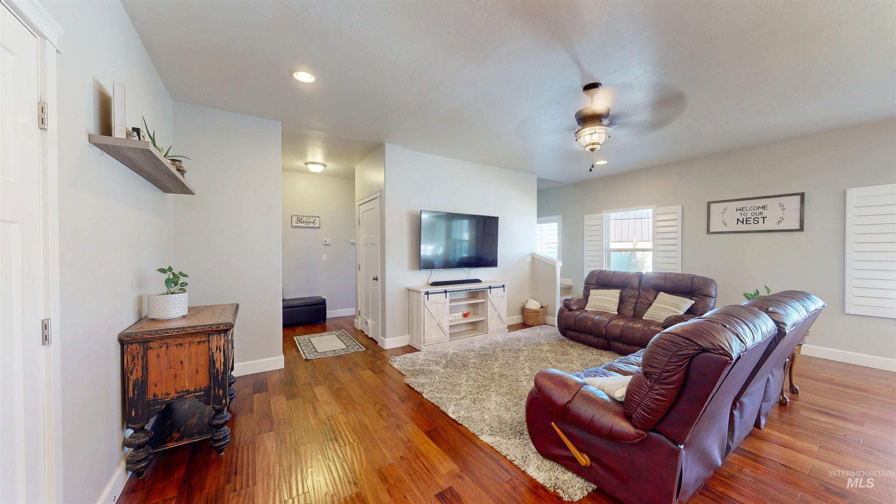 930 Park Ave, Kimberly, Idaho 83341, 5 Bedrooms, 3 Bathrooms, Residential For Sale, Price $520,000,MLS 98966206