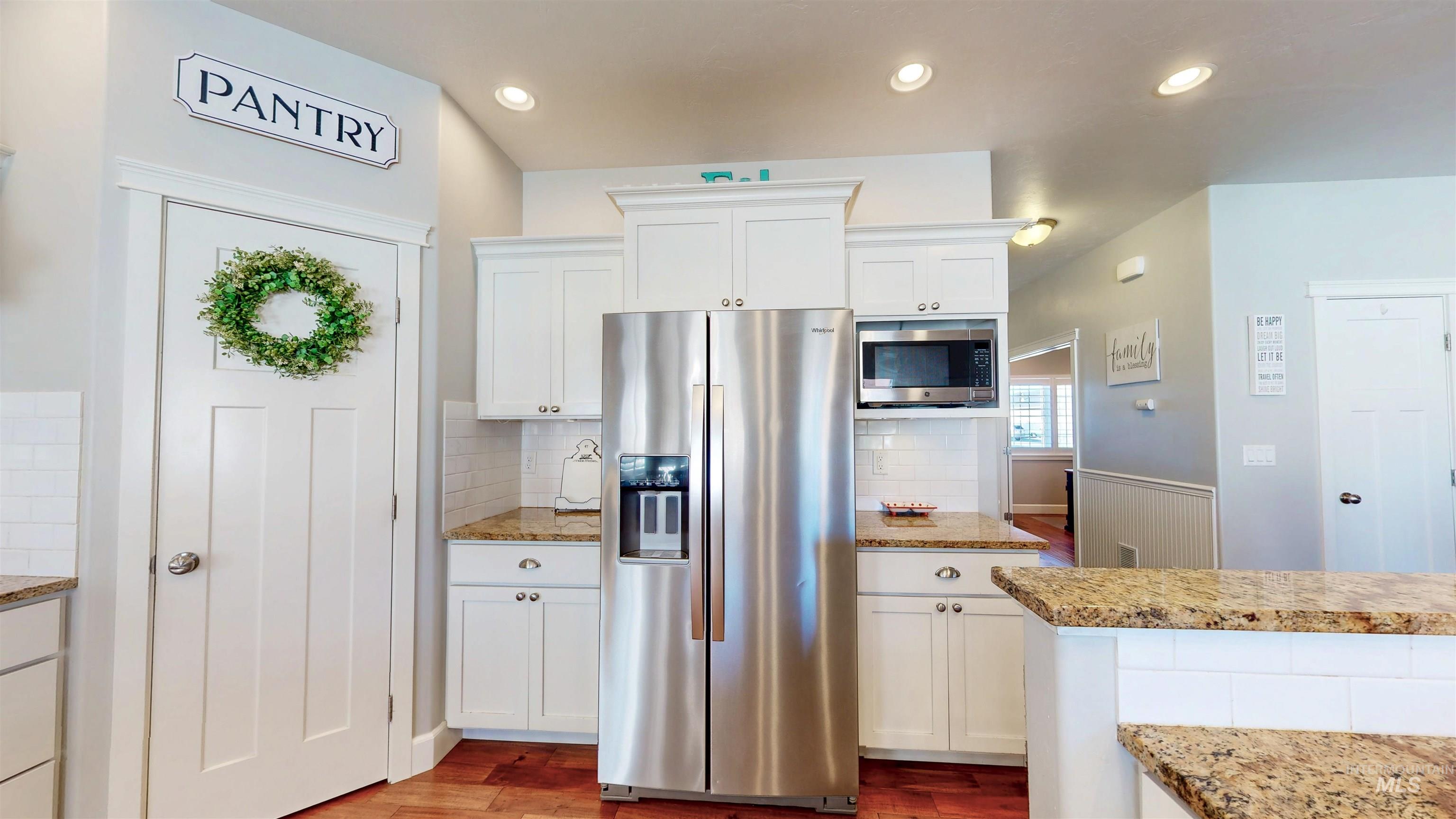 930 Park Ave, Kimberly, Idaho 83341, 5 Bedrooms, 3 Bathrooms, Residential For Sale, Price $520,000,MLS 98966206