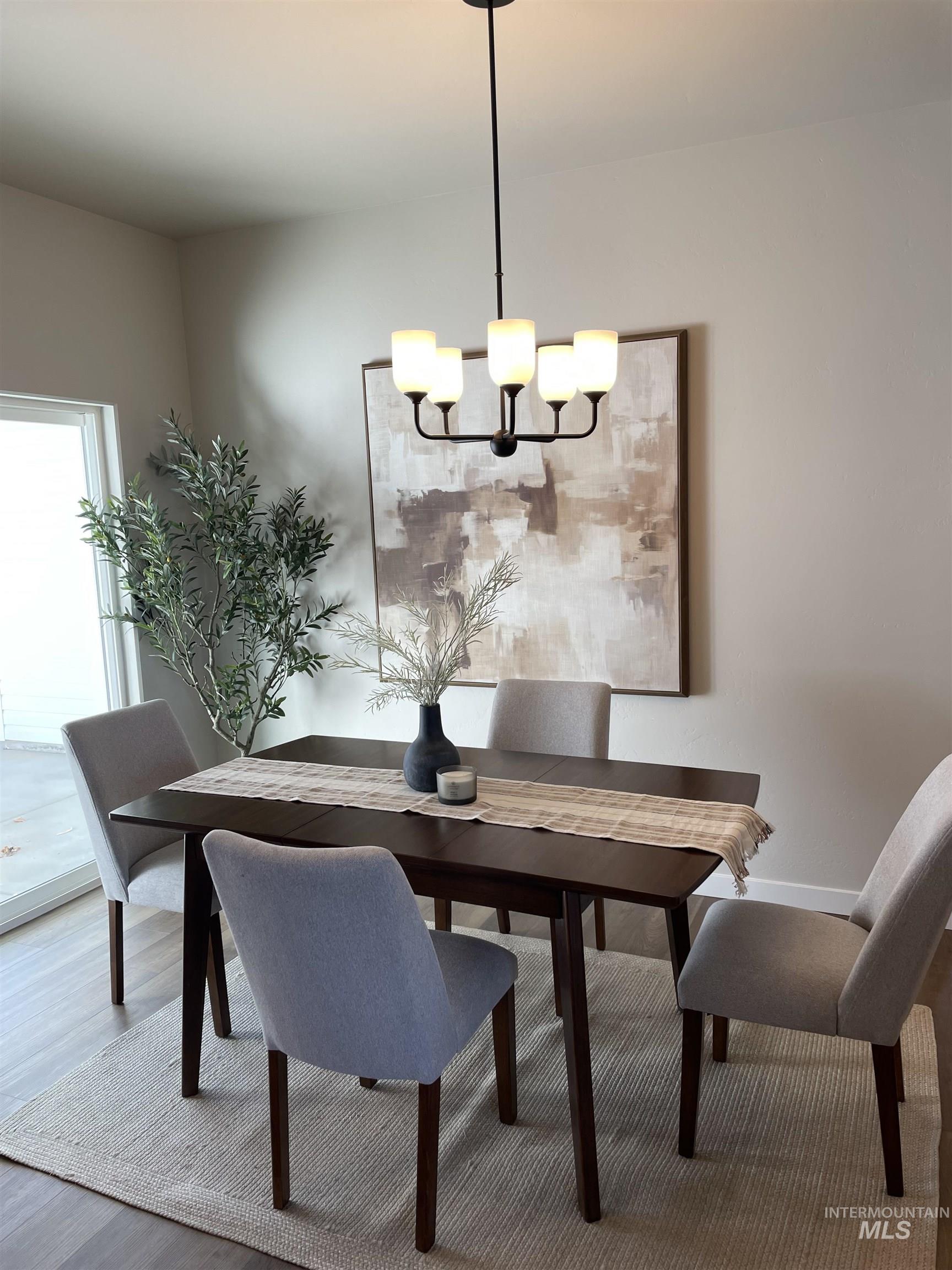 1196 Creekside Way, Twin Falls, Idaho 83301, 3 Bedrooms, 2 Bathrooms, Residential For Sale, Price $438,900,MLS 98966208