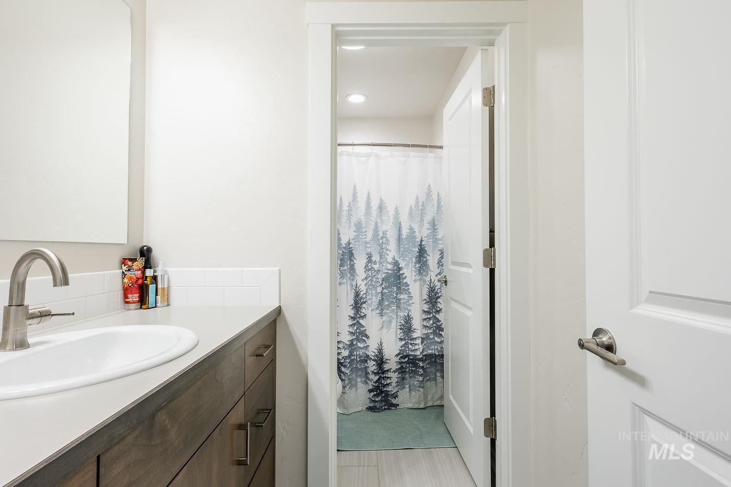 18329 Arch Haven Way, Nampa, Idaho 83687, 4 Bedrooms, 2.5 Bathrooms, Residential For Sale, Price $549,990, 98966209