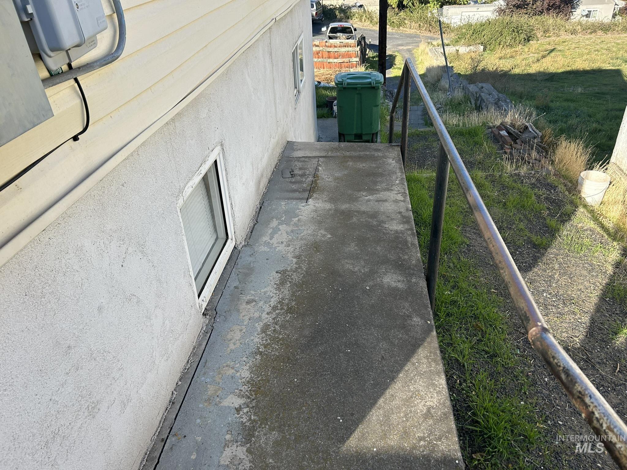 1413 7th ave, Lewiston, Idaho 83501, 2 Bedrooms, 1 Bathroom, Residential Income For Sale, Price $309,000,MLS 98966224