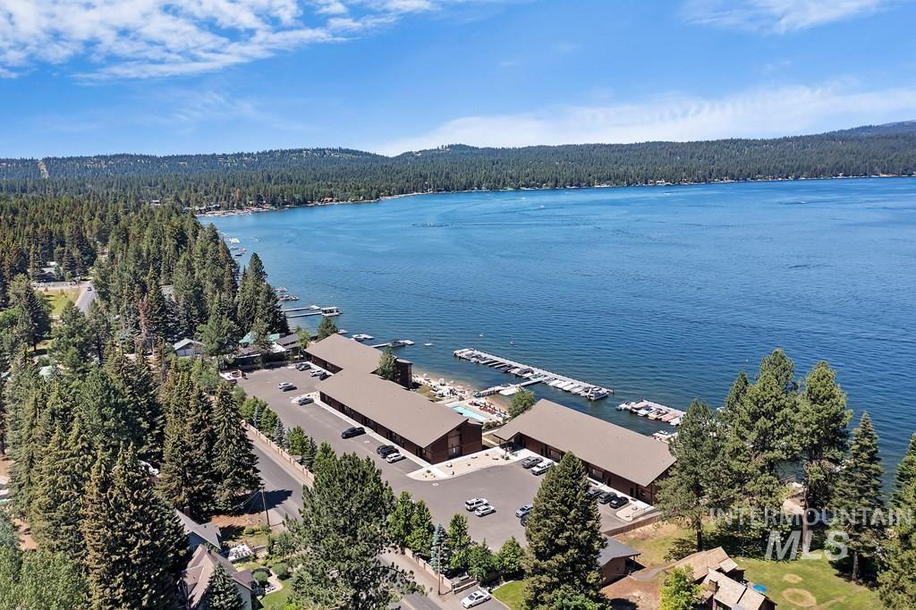 101 E Lake Street, McCall, Idaho 83638, 3 Bedrooms, 3 Bathrooms, Residential For Sale, Price $2,195,000, 98966227