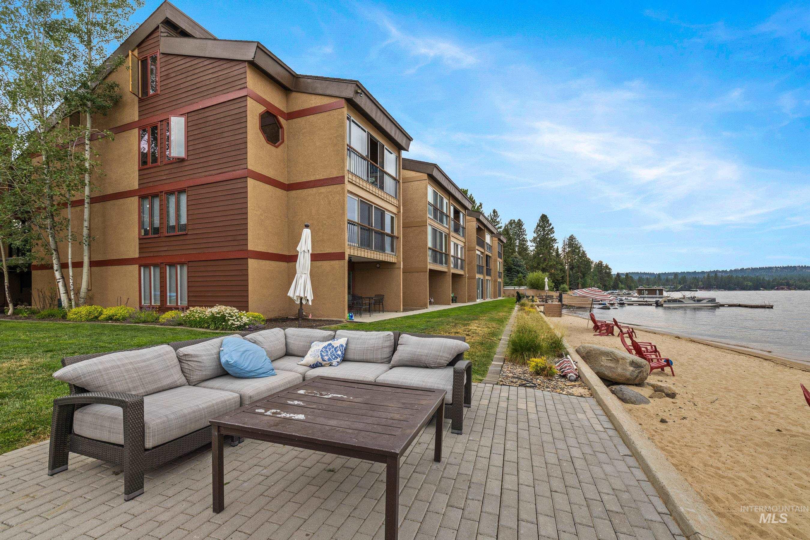 101 E Lake Street, McCall, Idaho 83638, 3 Bedrooms, 3 Bathrooms, Residential For Sale, Price $2,195,000, 98966227