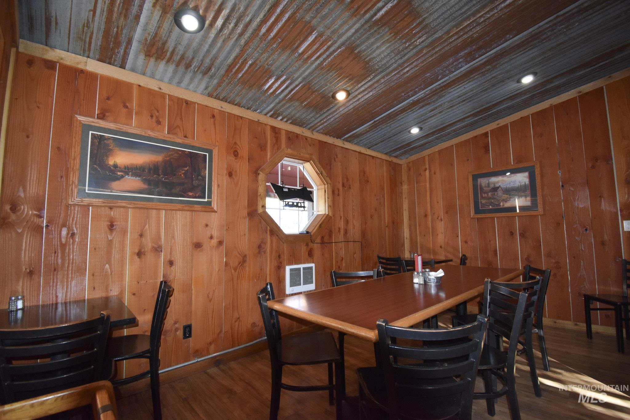 102 Moser Ave, Council, Idaho 83612, Business/Commercial For Sale, Price $329,000, 98966228