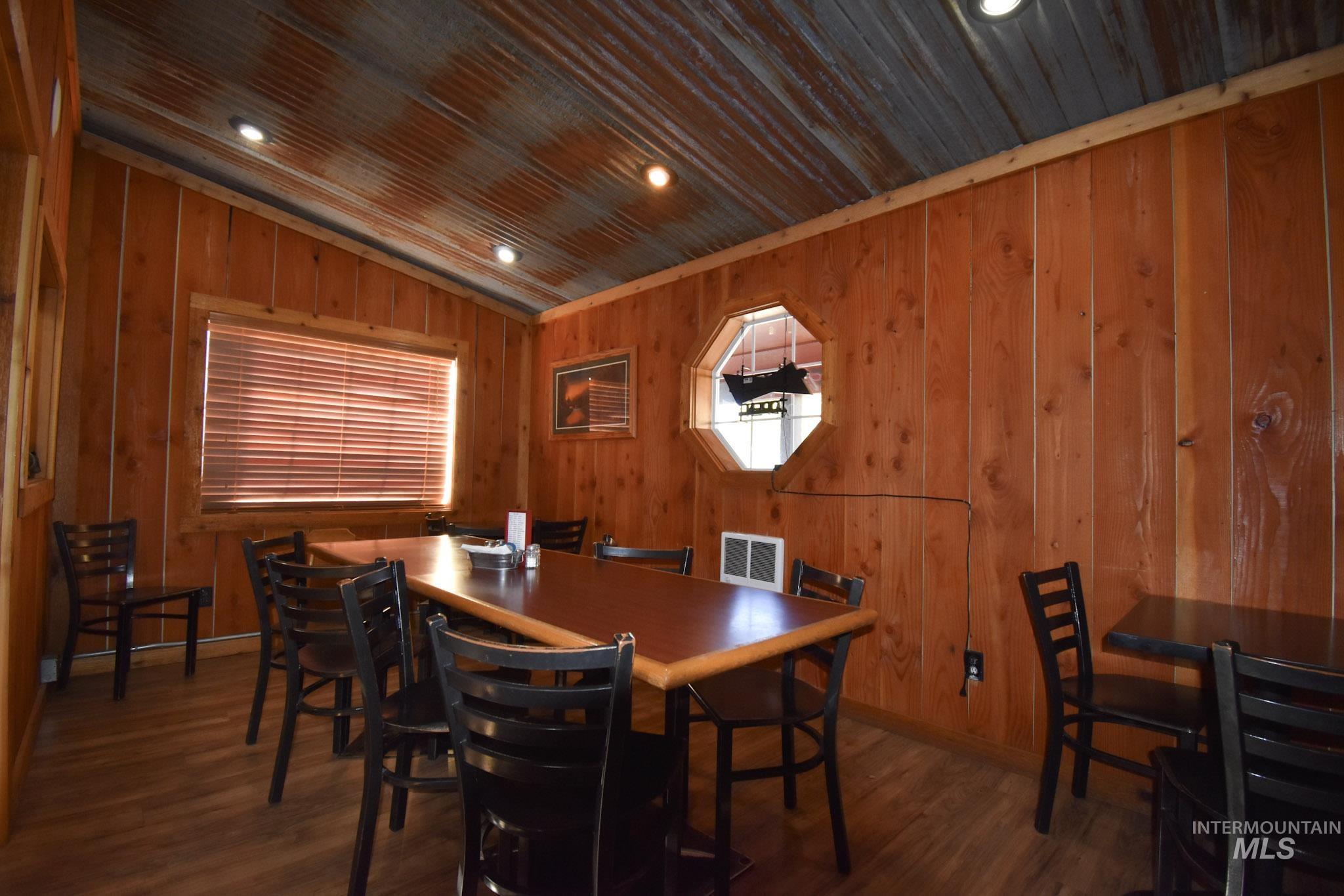 102 Moser Ave, Council, Idaho 83612, Business/Commercial For Sale, Price $329,000, 98966228