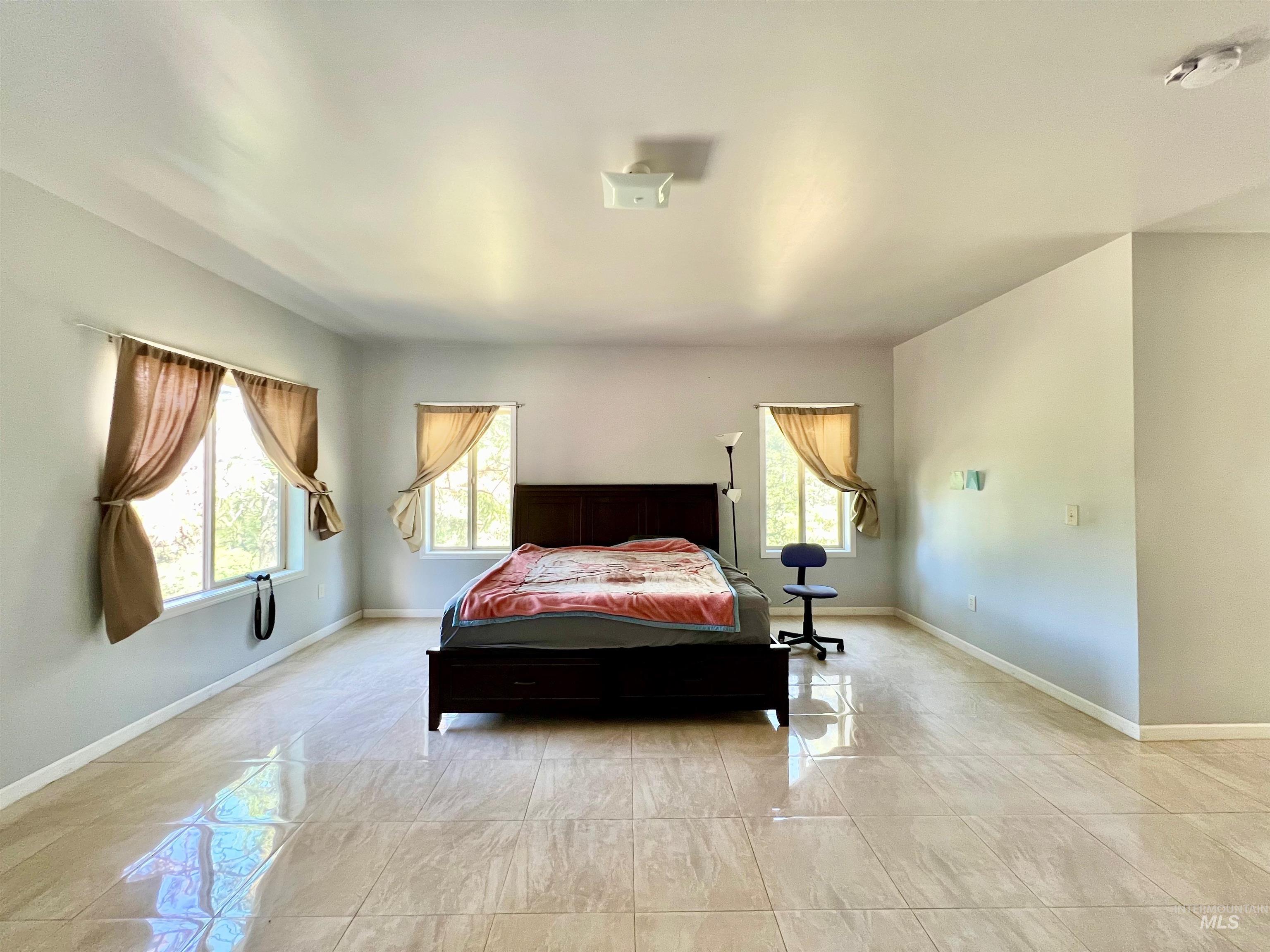 22545 Angel Ridge Road, Peck, Idaho 83545, 5 Bedrooms, 3 Bathrooms, Residential For Sale, Price $699,000,MLS 98966229