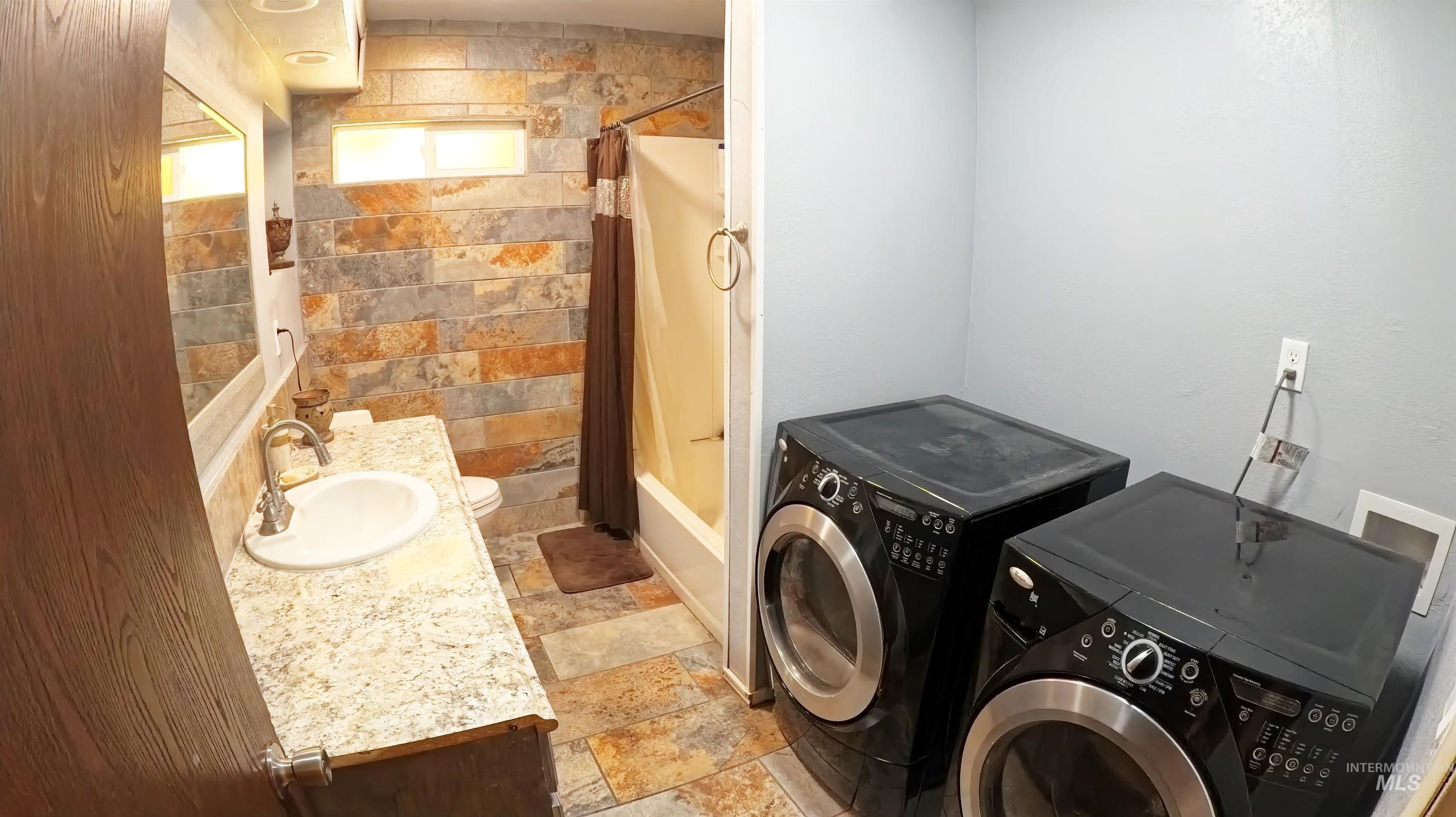 387 N Conant Ave, Burley, Idaho 83318, 3 Bedrooms, 1 Bathroom, Residential For Sale, Price $230,000,MLS 98966230