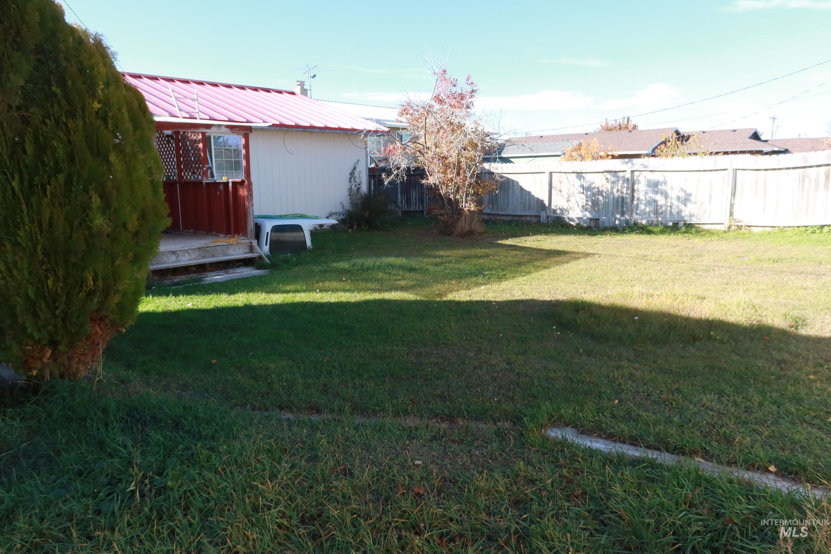 387 N Conant Ave, Burley, Idaho 83318, 3 Bedrooms, 1 Bathroom, Residential For Sale, Price $230,000,MLS 98966230