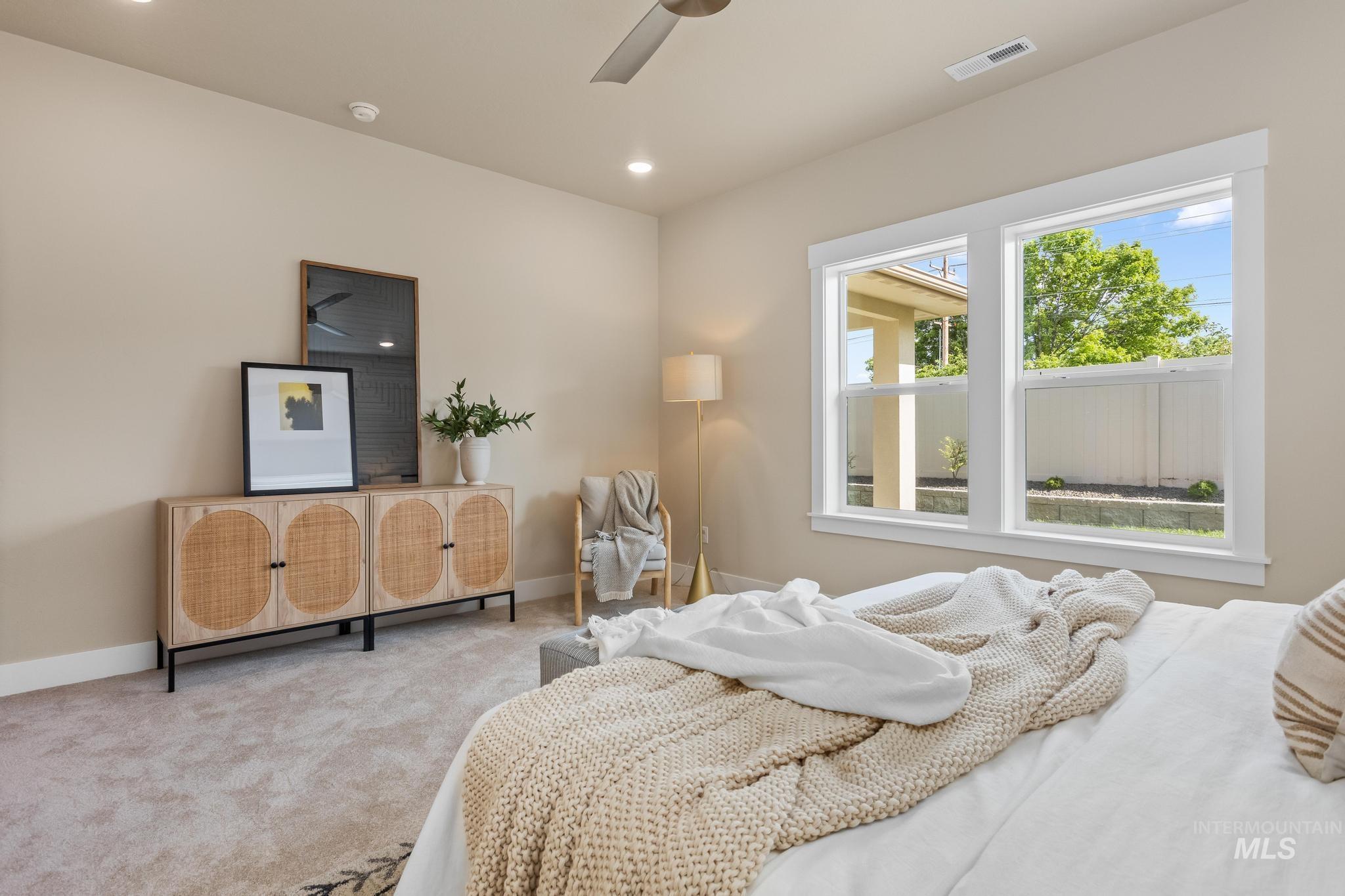 1737 E Grayson, Meridian, Idaho 83642, 3 Bedrooms, 2 Bathrooms, Residential For Sale, Price $494,900,MLS 98966231