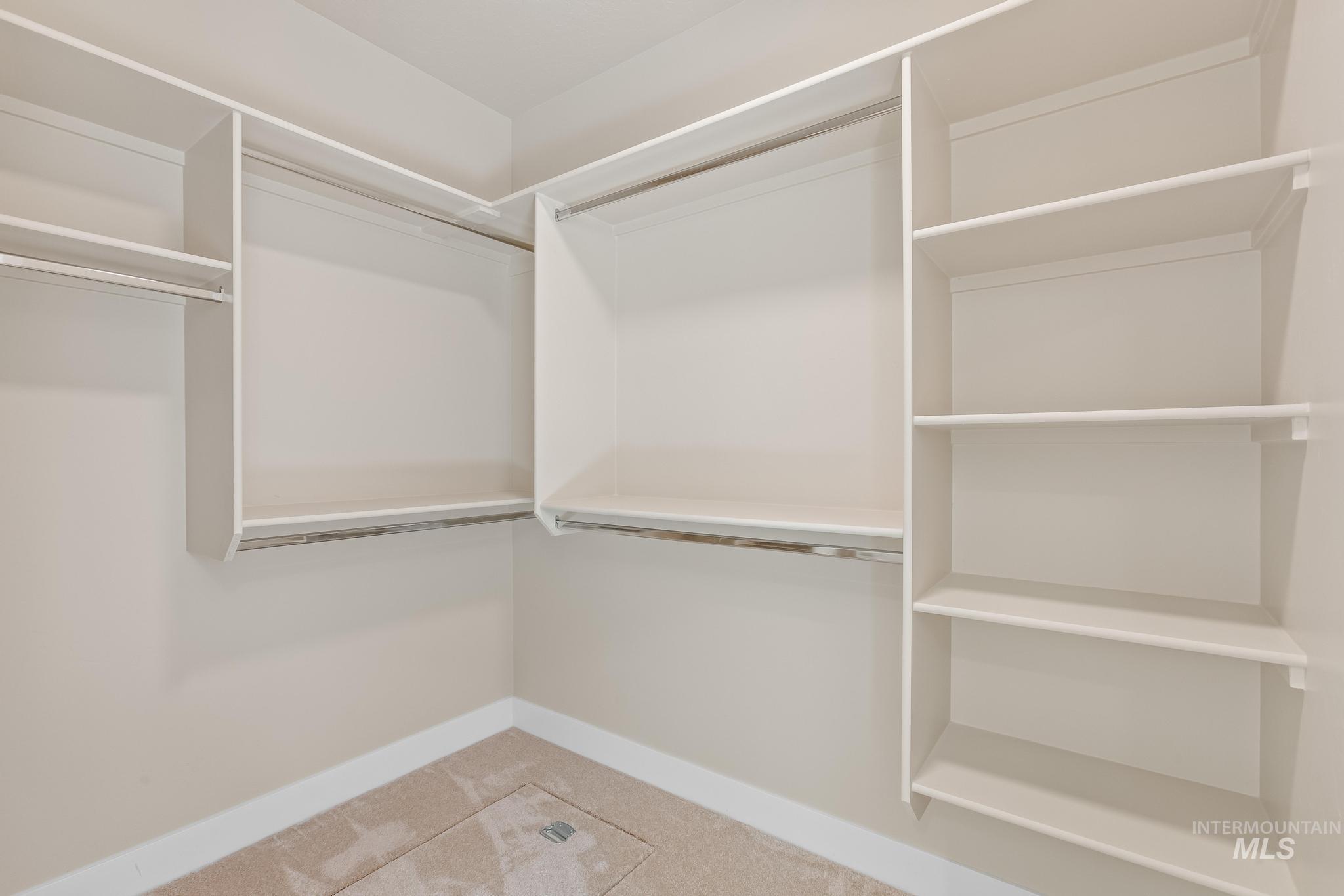 1737 E Grayson, Meridian, Idaho 83642, 3 Bedrooms, 2 Bathrooms, Residential For Sale, Price $494,900,MLS 98966231