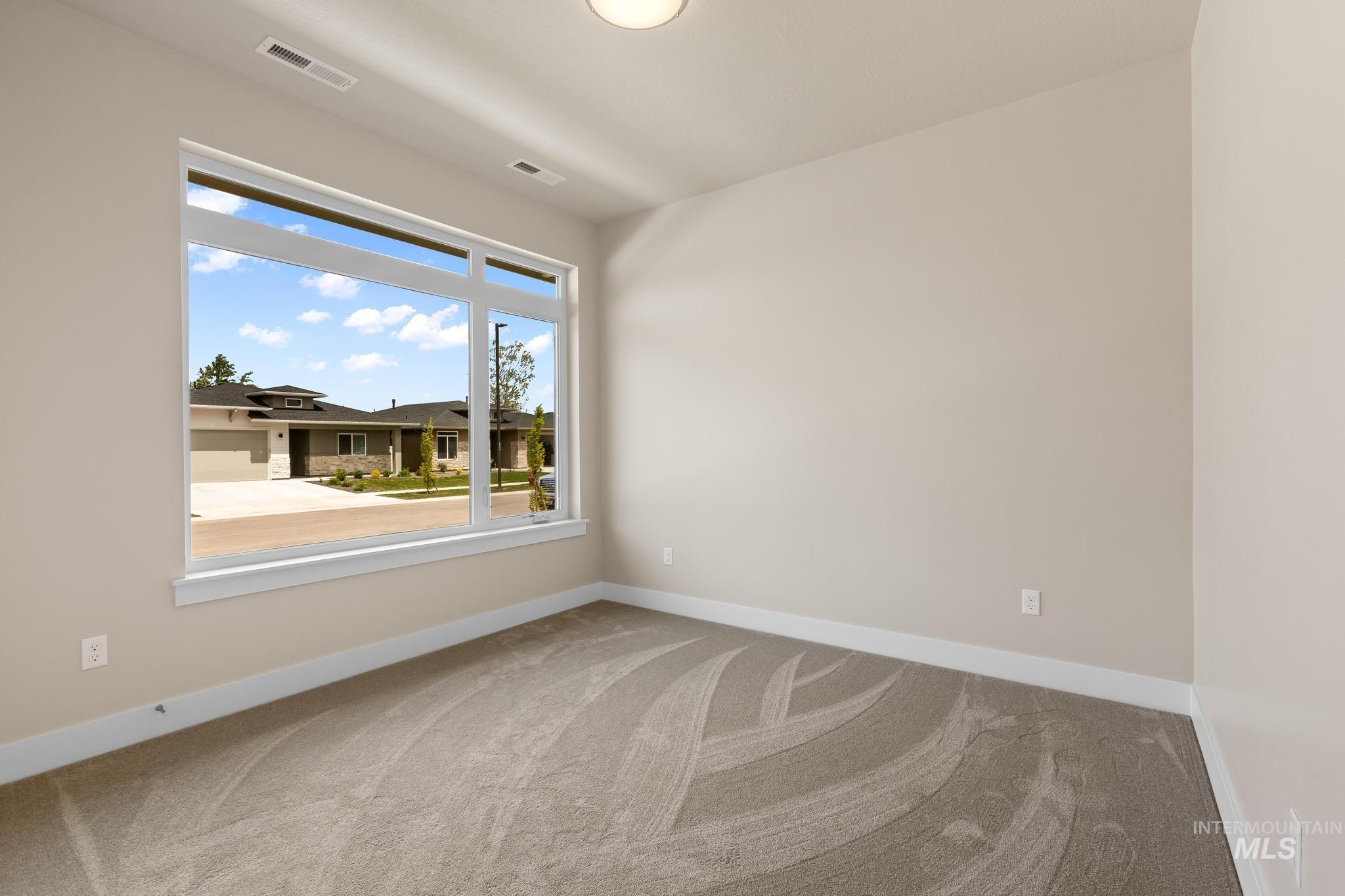 1737 E Grayson, Meridian, Idaho 83642, 3 Bedrooms, 2 Bathrooms, Residential For Sale, Price $494,900,MLS 98966231