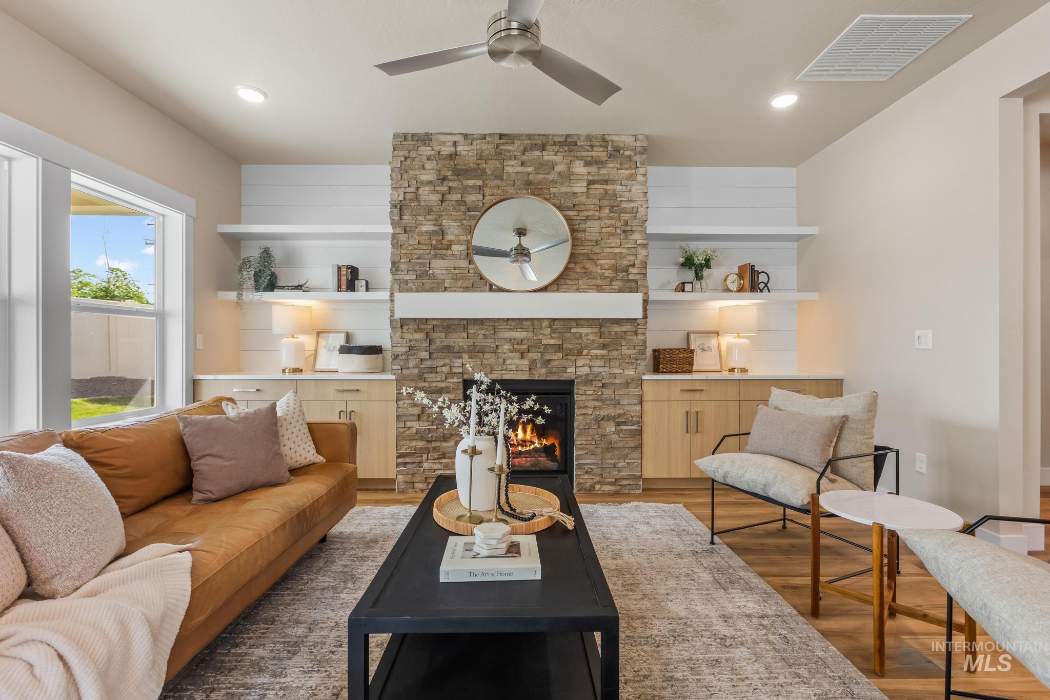 1737 E Grayson, Meridian, Idaho 83642, 3 Bedrooms, 2 Bathrooms, Residential For Sale, Price $494,900,MLS 98966231