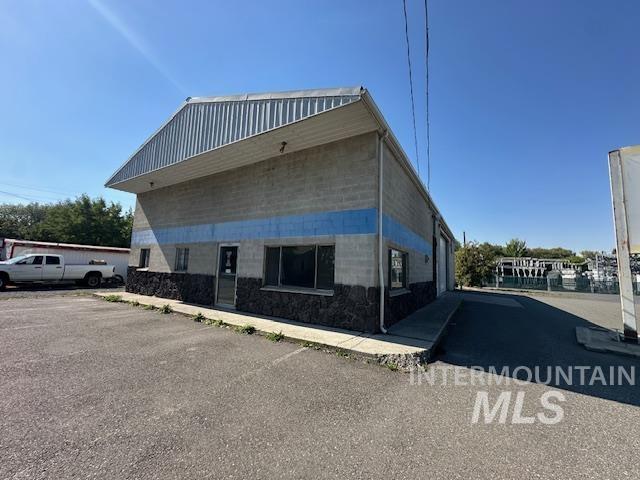 427 Troy Rd, Moscow, Idaho 83843, Business/Commercial For Sale, Price $992,950,MLS 98966233