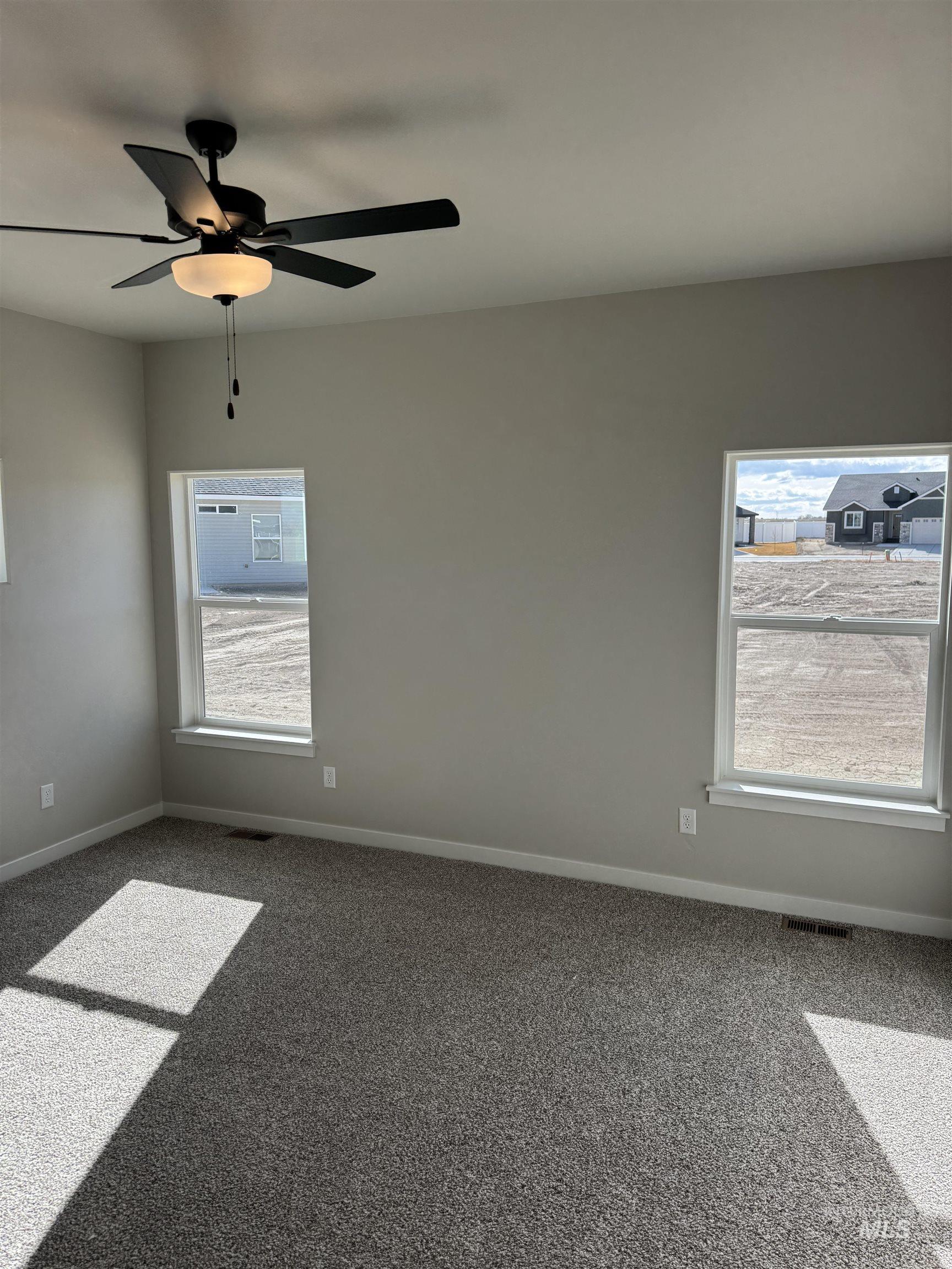 2064 Harrison St, Twin Falls, Idaho 83301, 4 Bedrooms, 2 Bathrooms, Residential For Sale, Price $379,900, 98966238