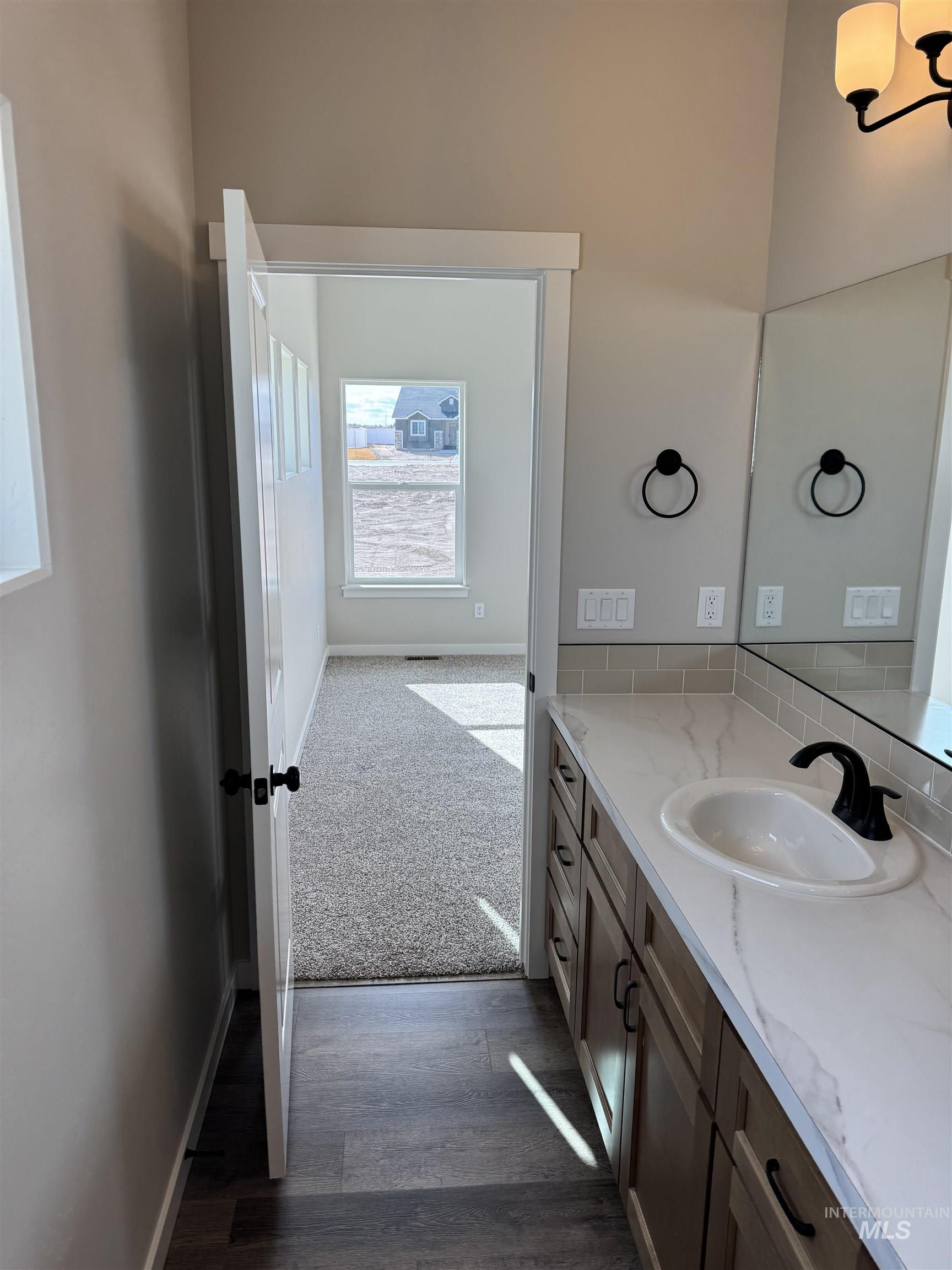 2064 Harrison St, Twin Falls, Idaho 83301, 4 Bedrooms, 2 Bathrooms, Residential For Sale, Price $379,900, 98966238