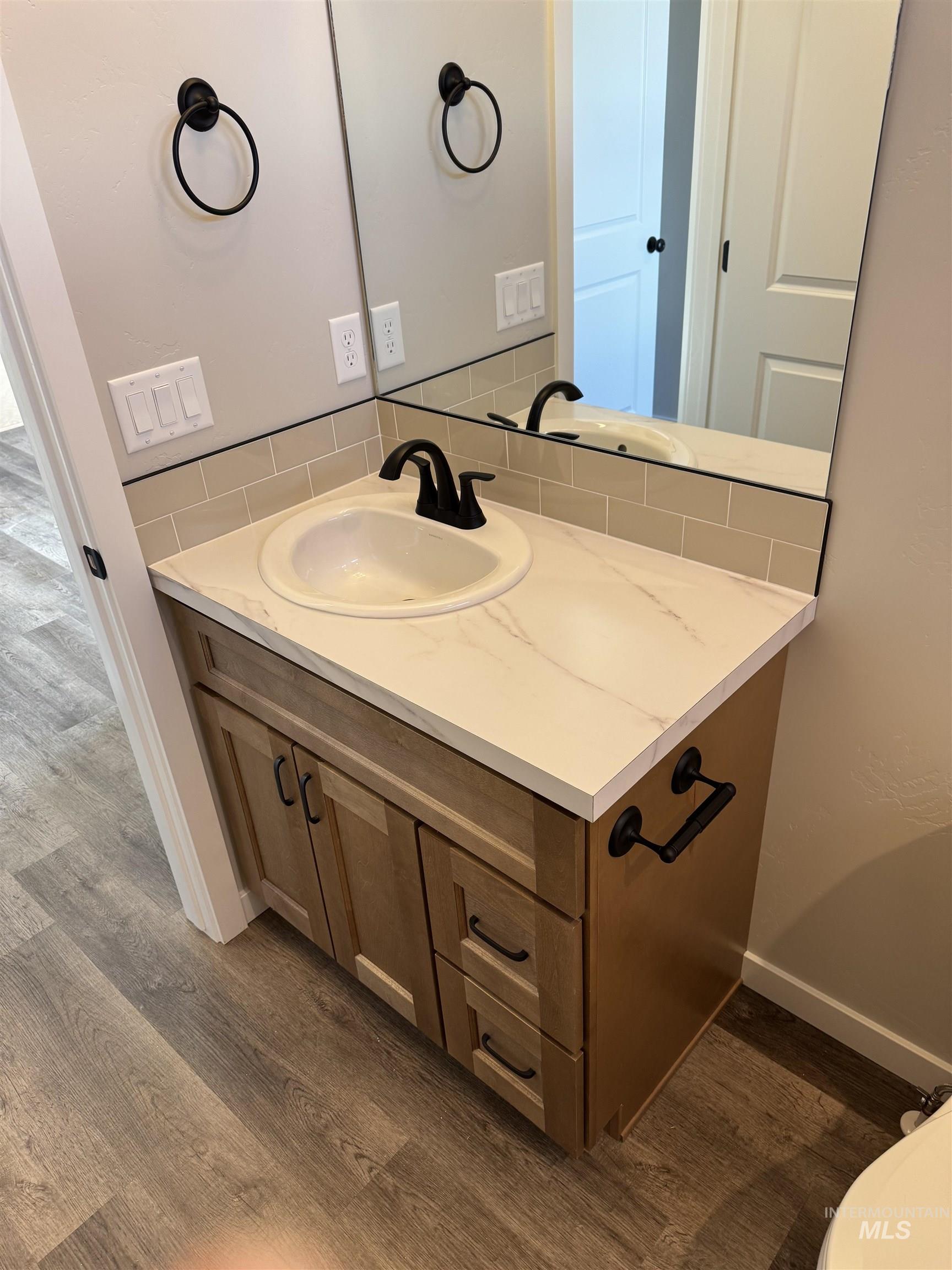 2064 Harrison St, Twin Falls, Idaho 83301, 4 Bedrooms, 2 Bathrooms, Residential For Sale, Price $379,900, 98966238