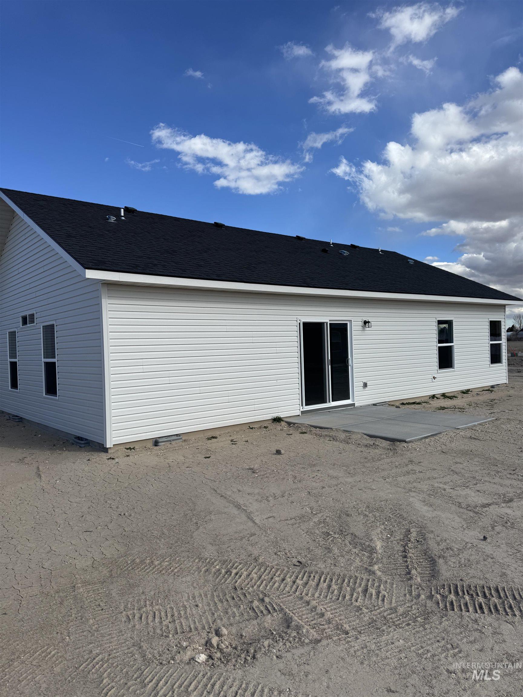 2064 Harrison St, Twin Falls, Idaho 83301, 4 Bedrooms, 2 Bathrooms, Residential For Sale, Price $379,900, 98966238