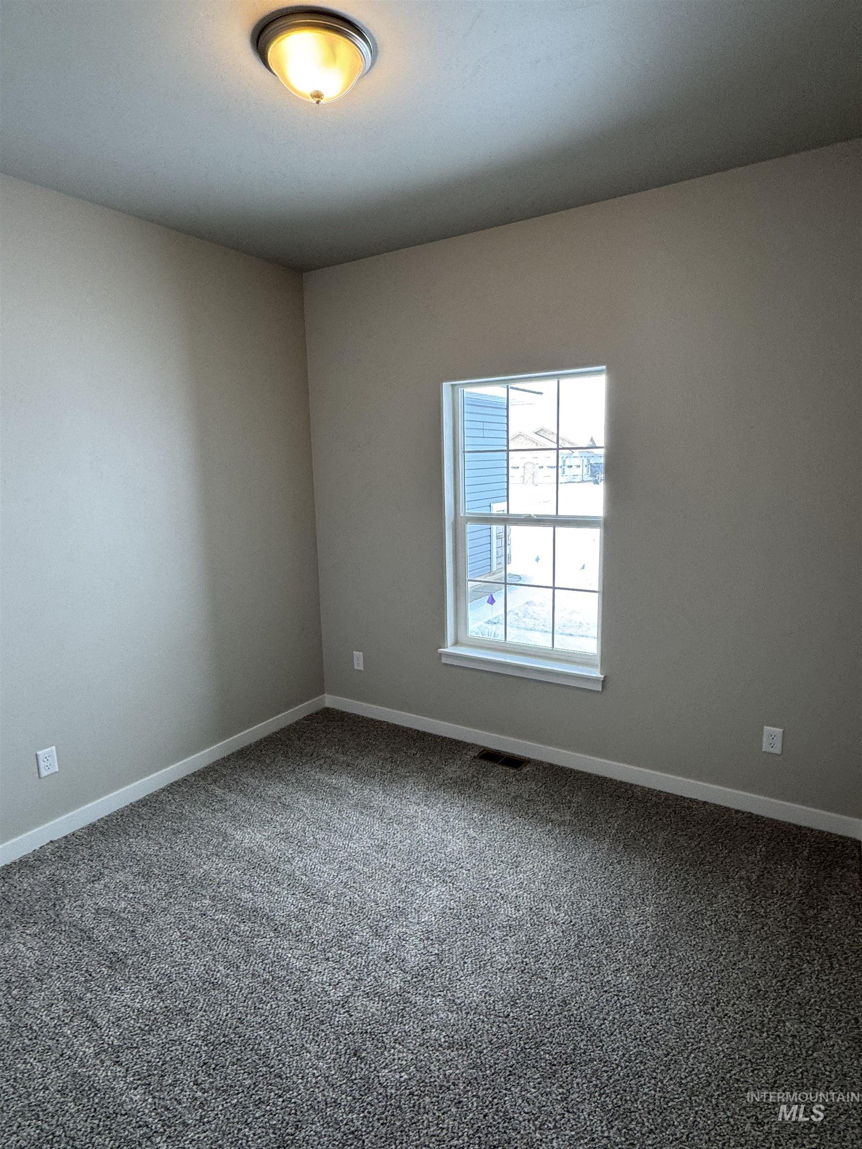 2050 Harrison St, Twin Falls, Idaho 83301, 4 Bedrooms, 2 Bathrooms, Residential For Sale, Price $389,900,MLS 98966241