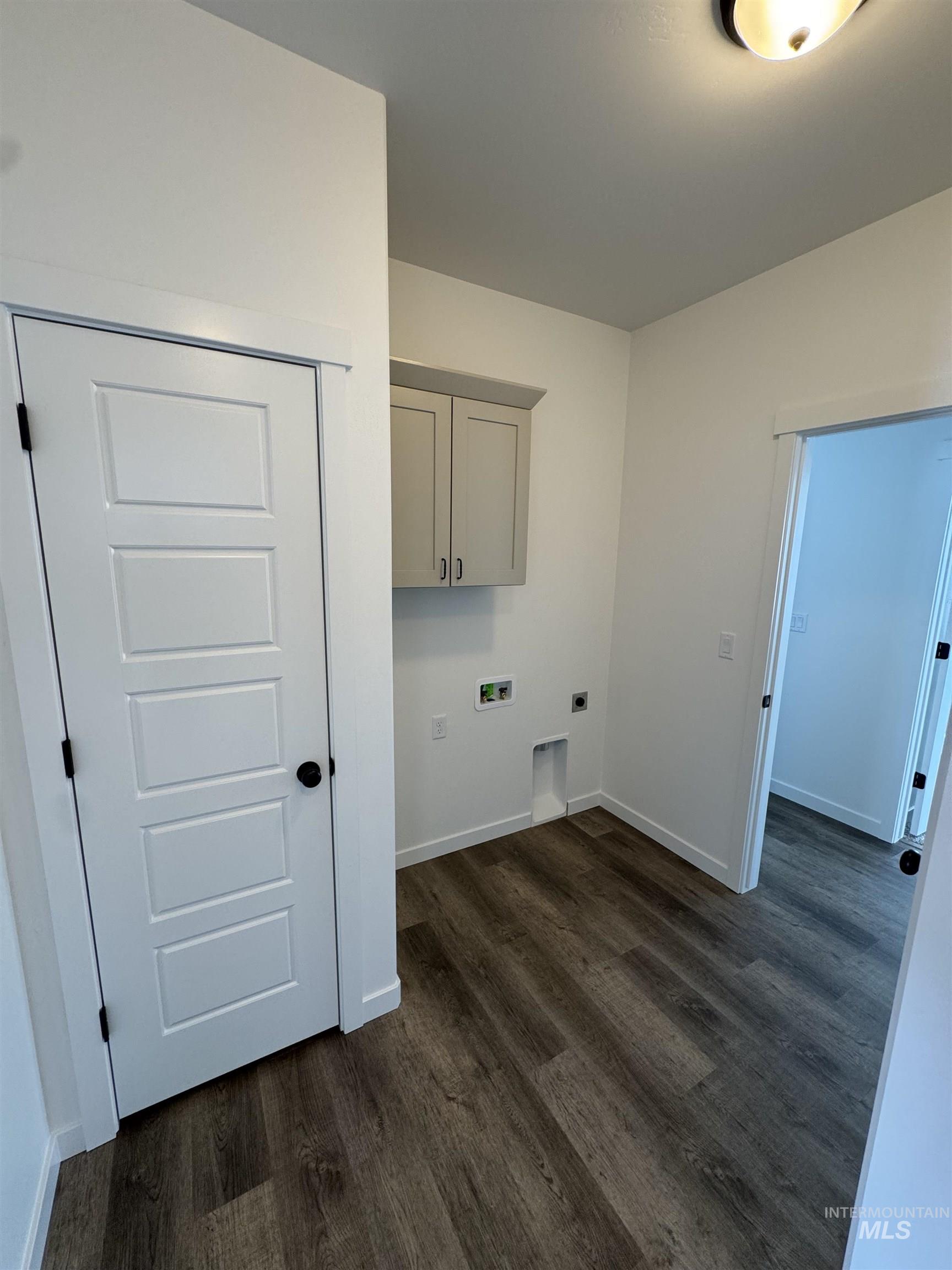 2008 Harrison St, Twin Falls, Idaho 83301, 4 Bedrooms, 2 Bathrooms, Residential For Sale, Price $389,900,MLS 98966242