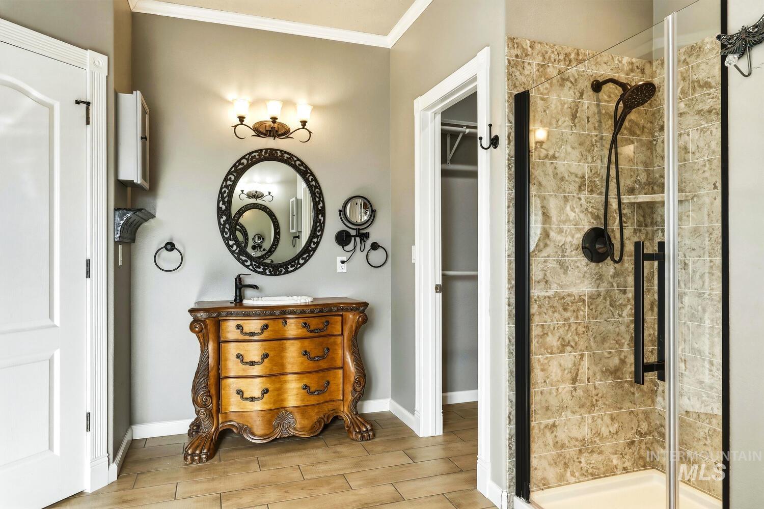 2405 Star Ln, Emmett, Idaho 83617, 3 Bedrooms, 2 Bathrooms, Residential For Sale, Price $999,950, 98966269